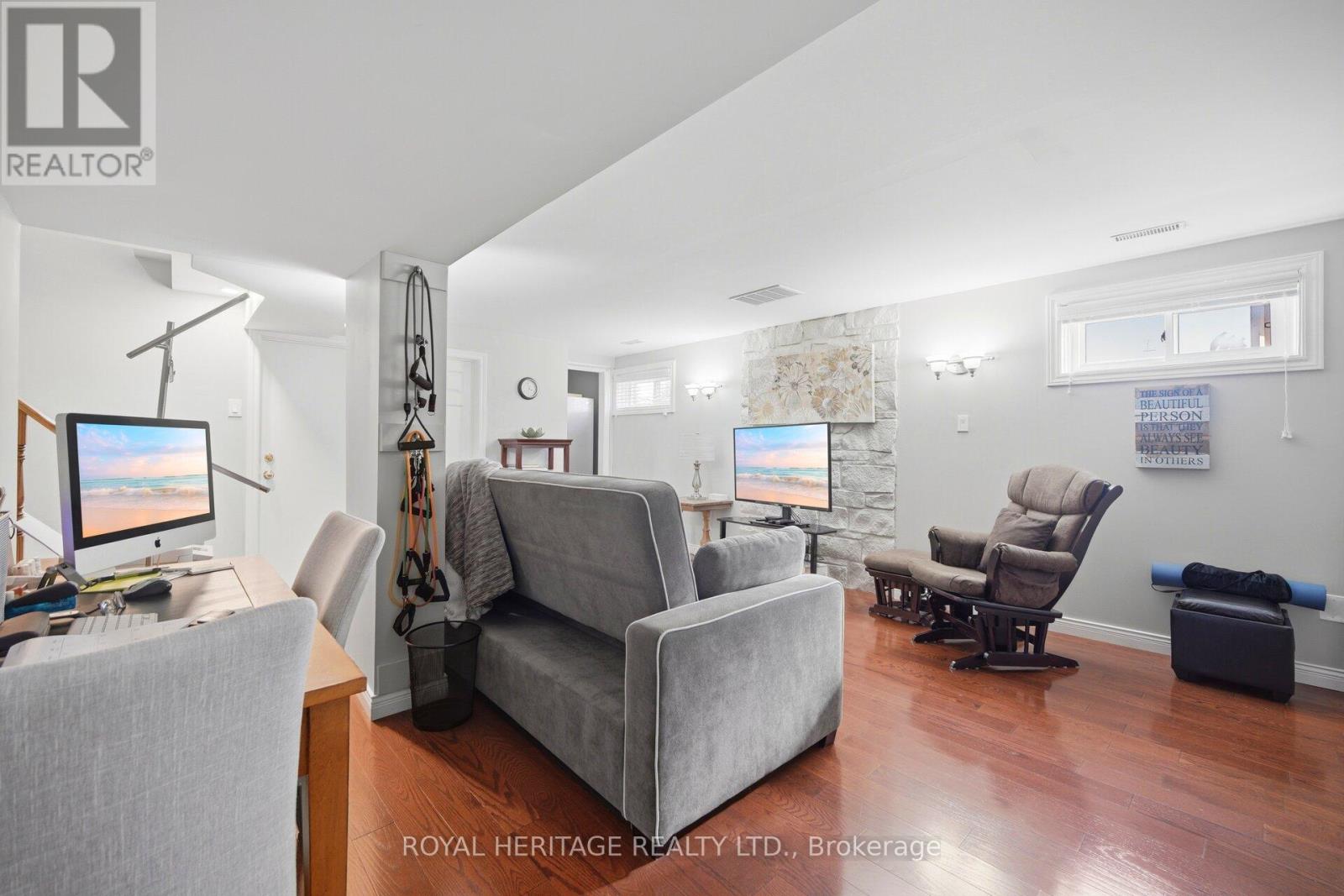 115 CLOVER RIDGE DRIVE E - 30