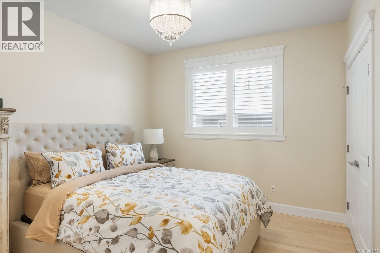 2532 Twin View Pl - 15