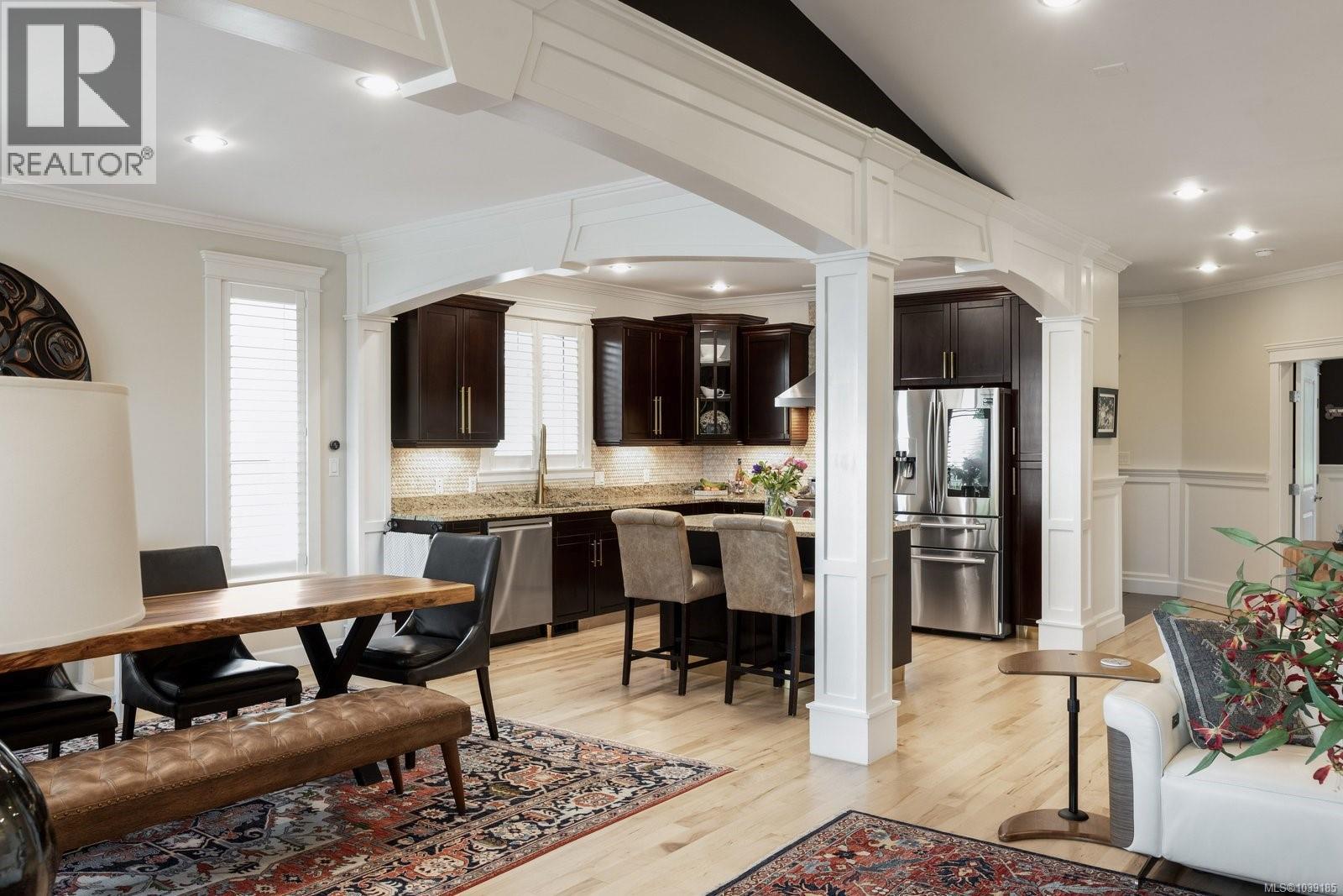 2532 Twin View Pl - 6