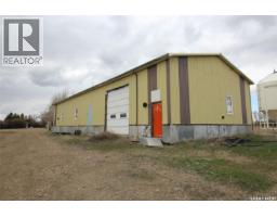 8241 Range Road, Shaunavon, SK S0N2M0 Photo 17