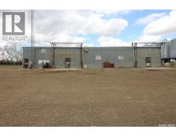 8241 Range Road, Shaunavon, SK S0N2M0 Photo 9