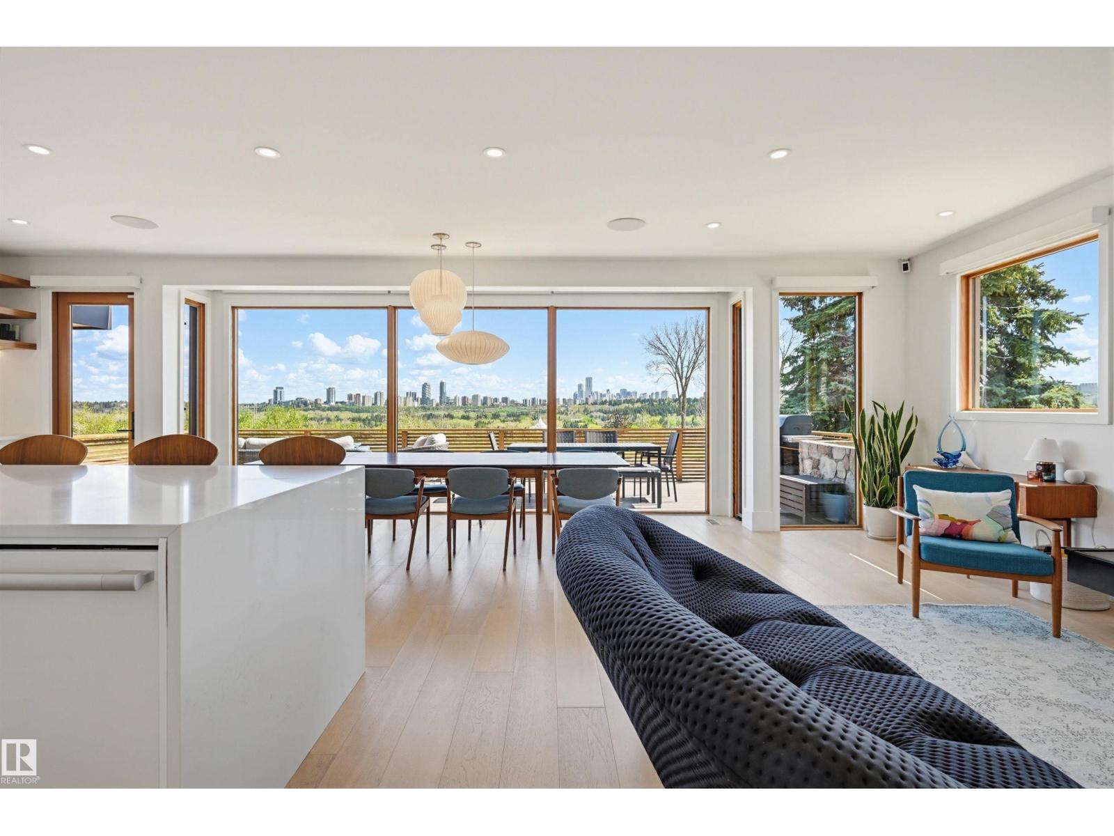 2 VALLEYVIEW CR NW - 8
