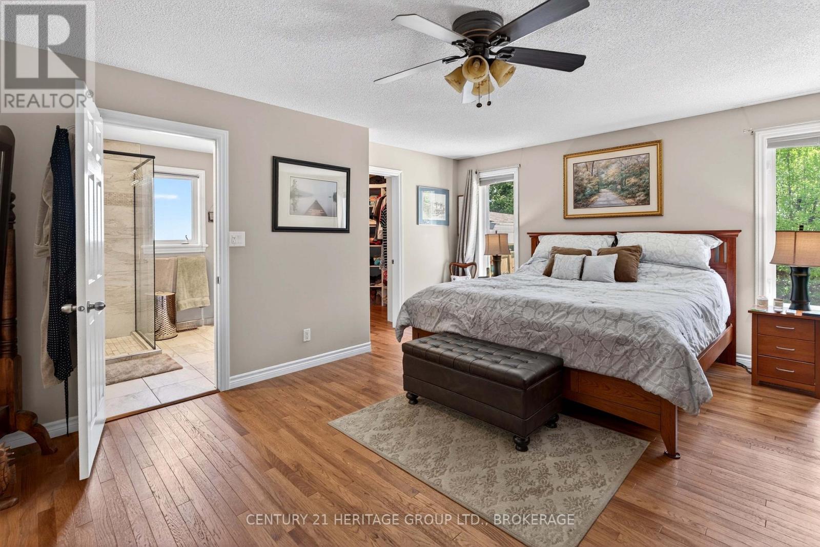 209 SMUGGLER'S COVE DRIVE - 16