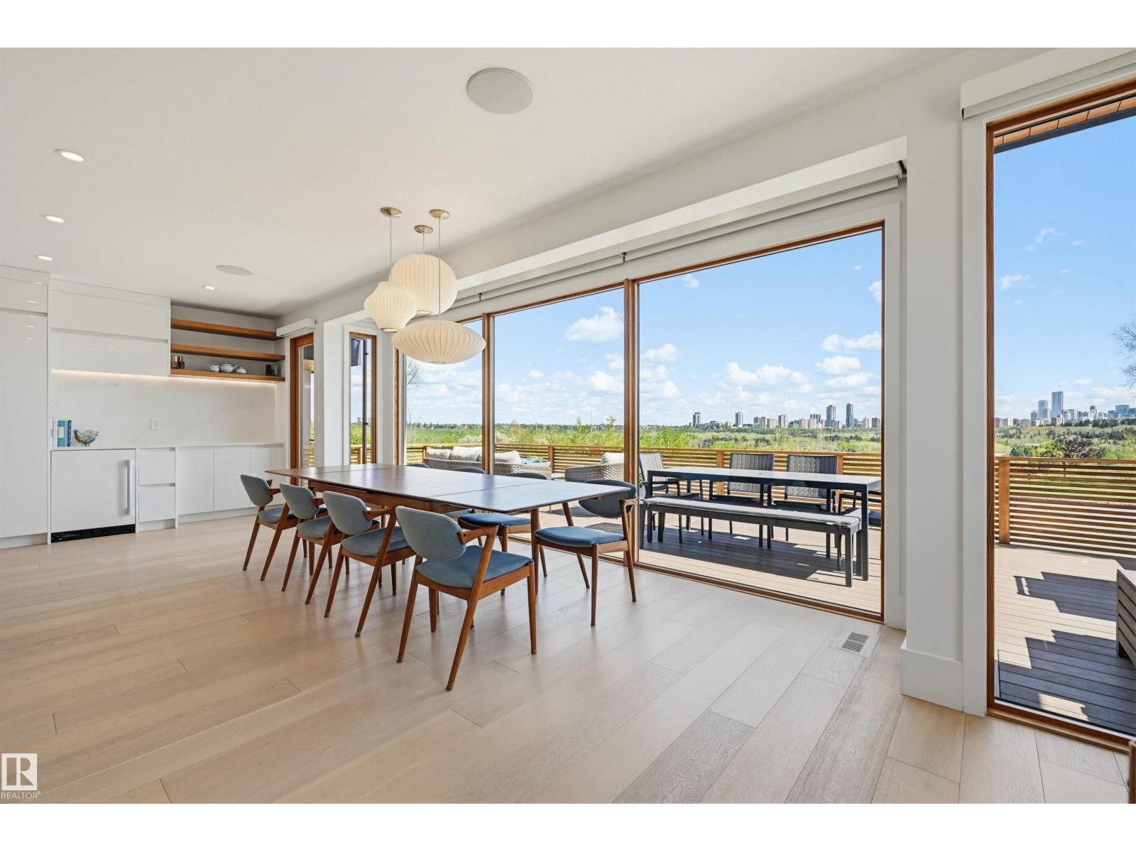 2 VALLEYVIEW CR NW - 12