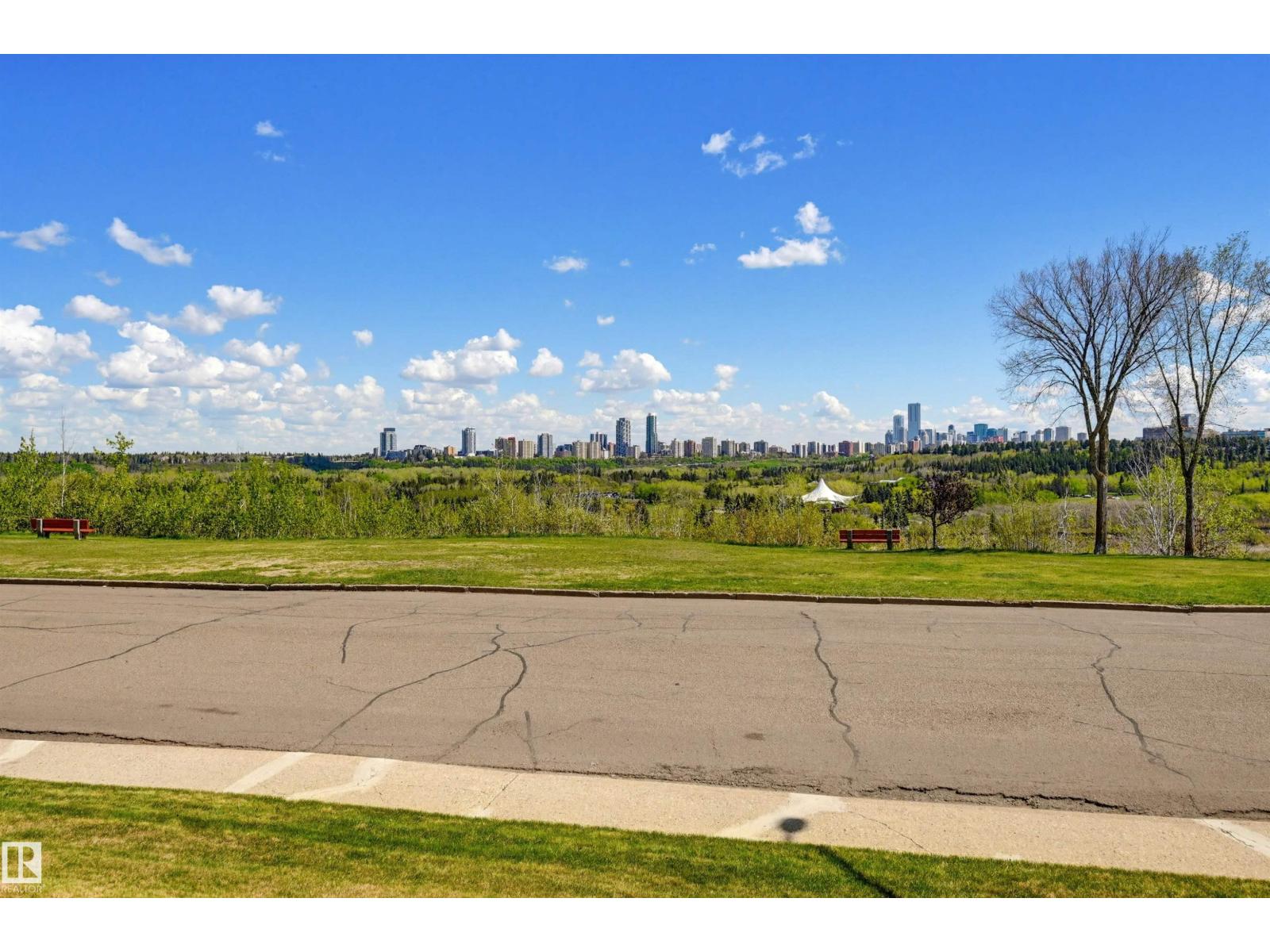 2 VALLEYVIEW CR NW - 33