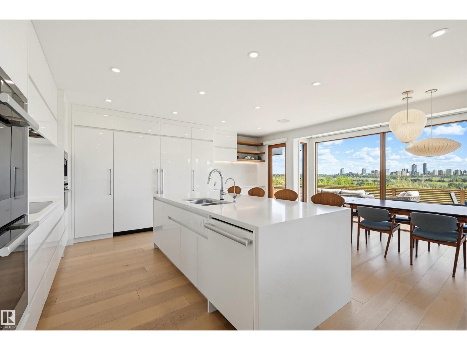 2 VALLEYVIEW CR NW - 20