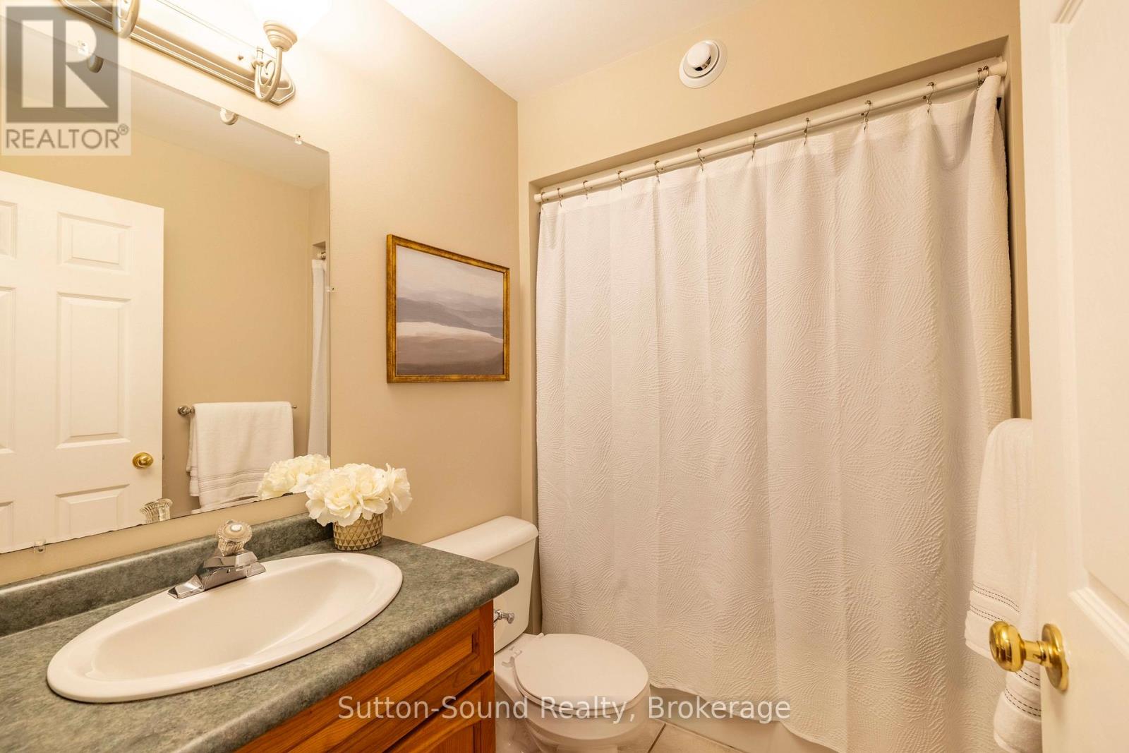 318761 GREY 1 ROAD - 24