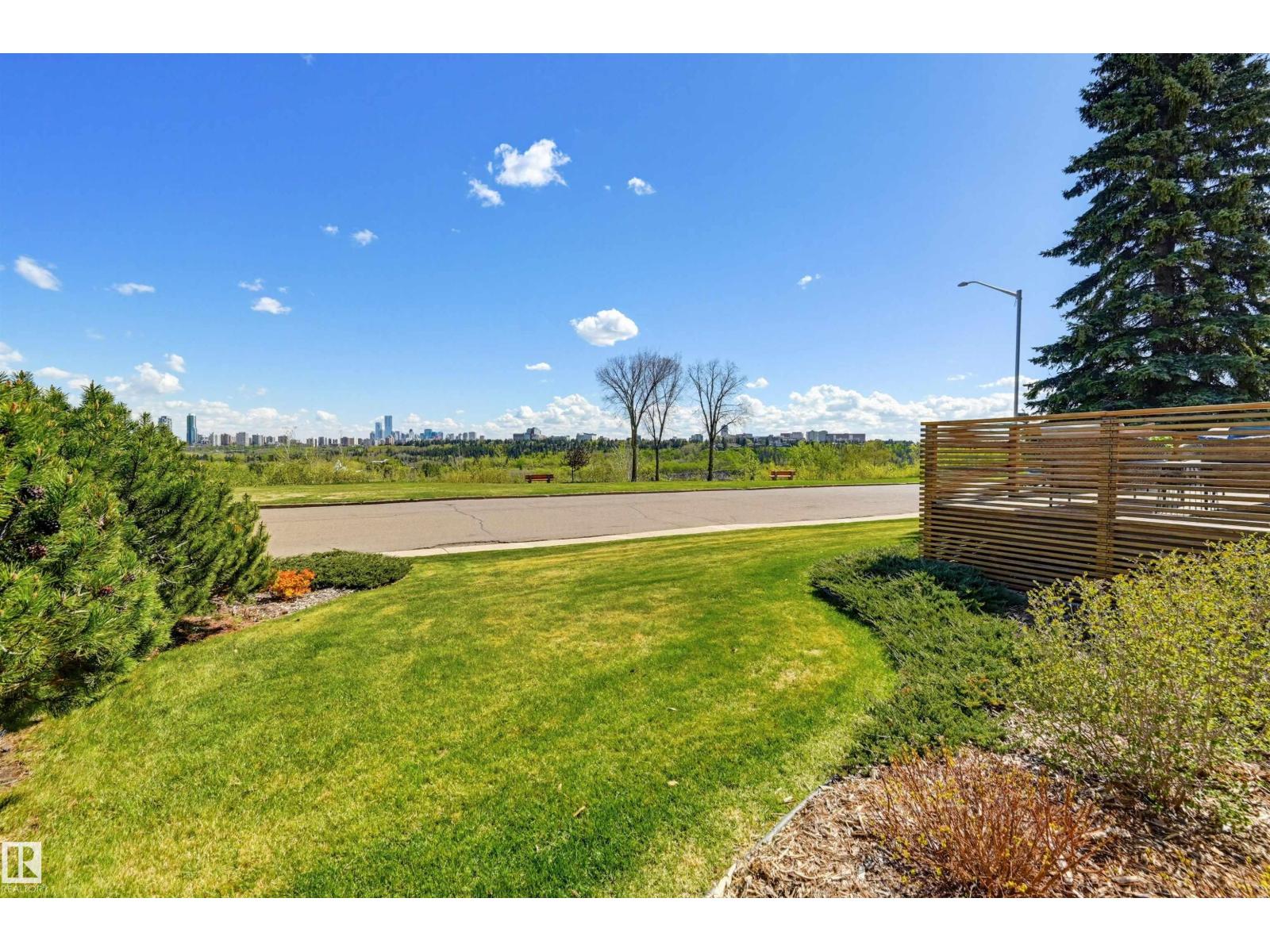 2 VALLEYVIEW CR NW - 34