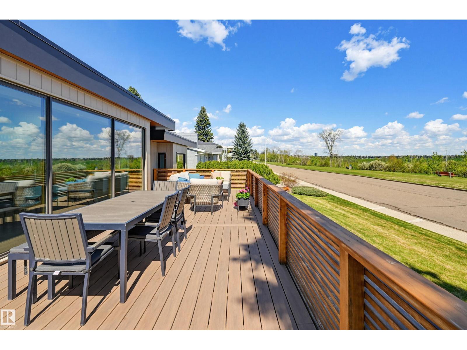2 VALLEYVIEW CR NW - 32