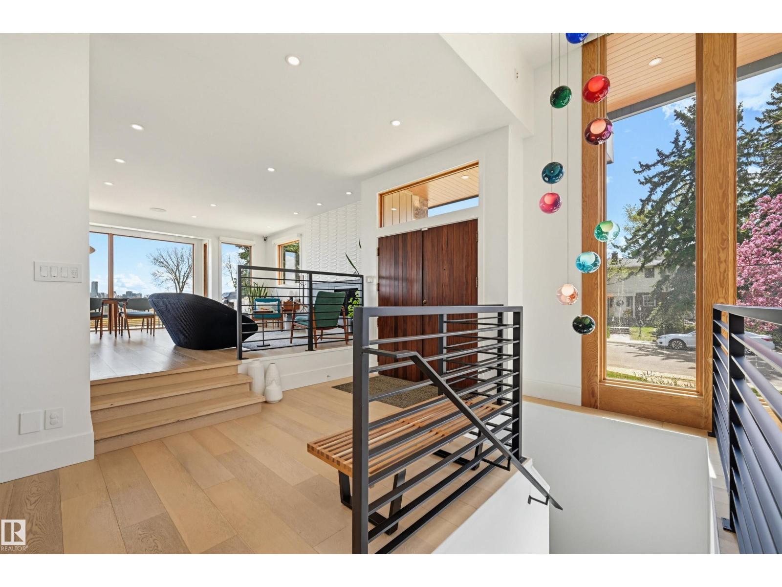 2 VALLEYVIEW CR NW - 23