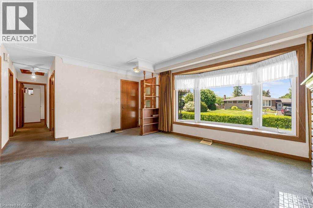 40 ORIOLE Crescent - 5