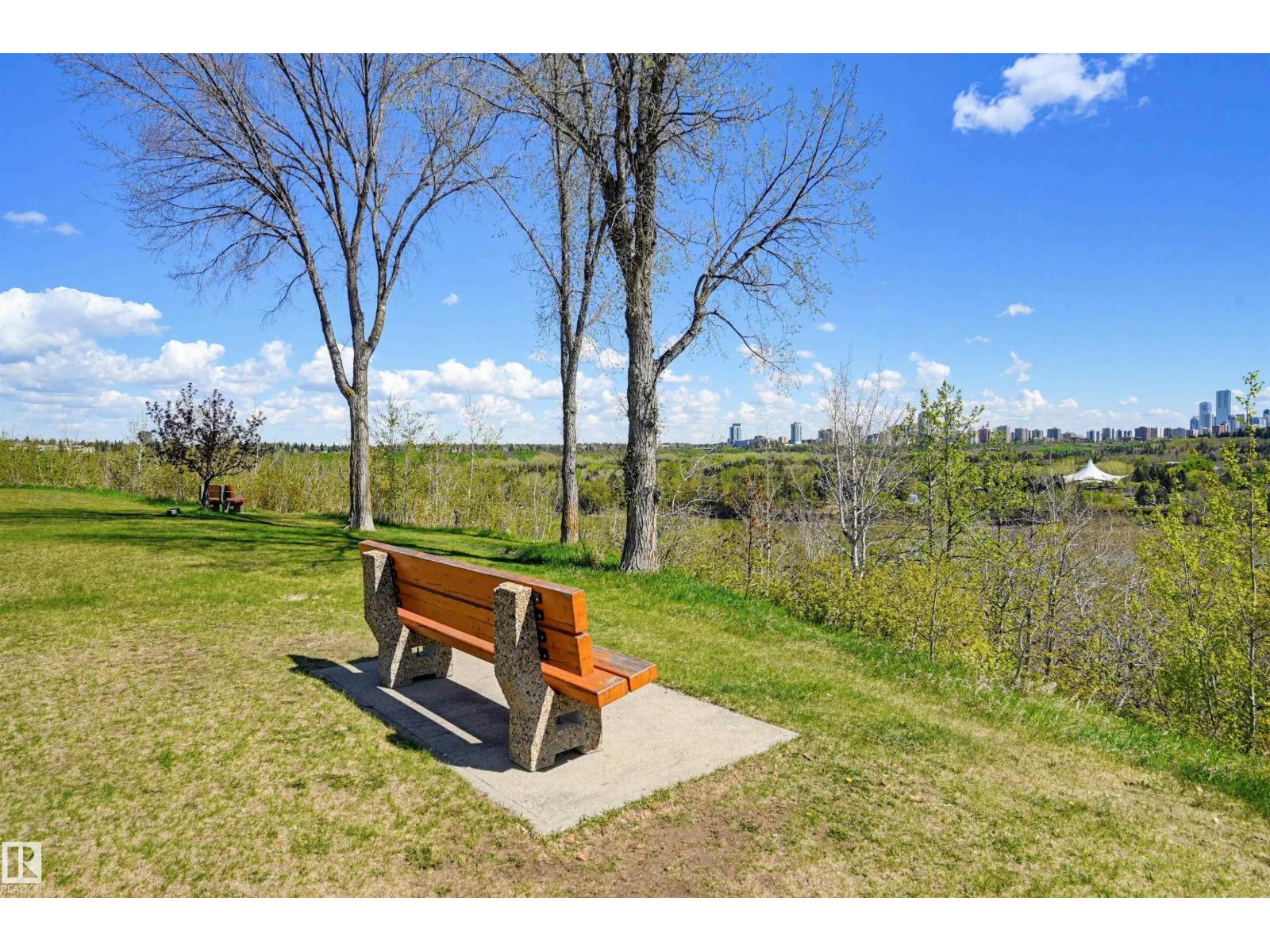 2 VALLEYVIEW CR NW - 35