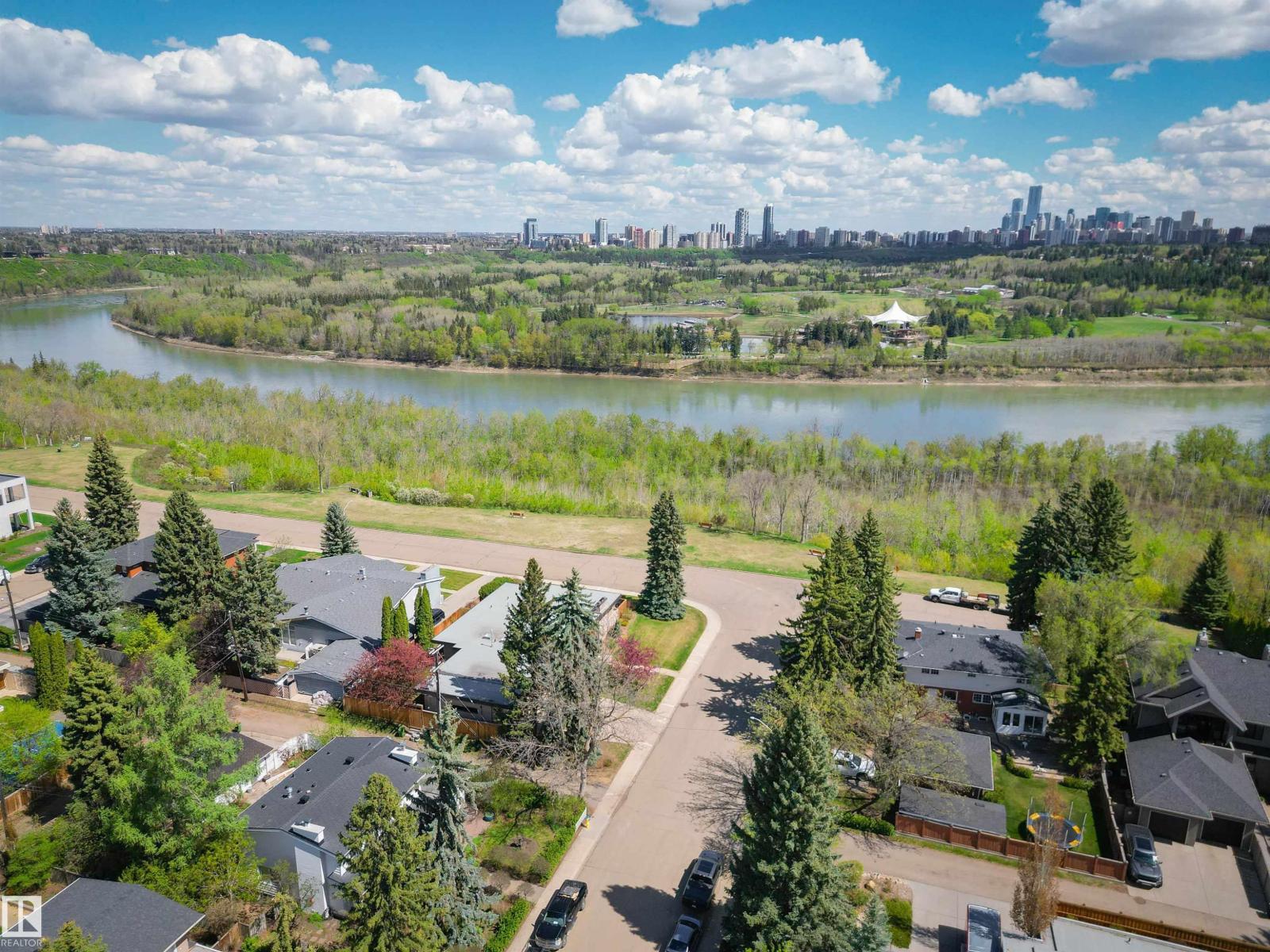 2 VALLEYVIEW CR NW - 65
