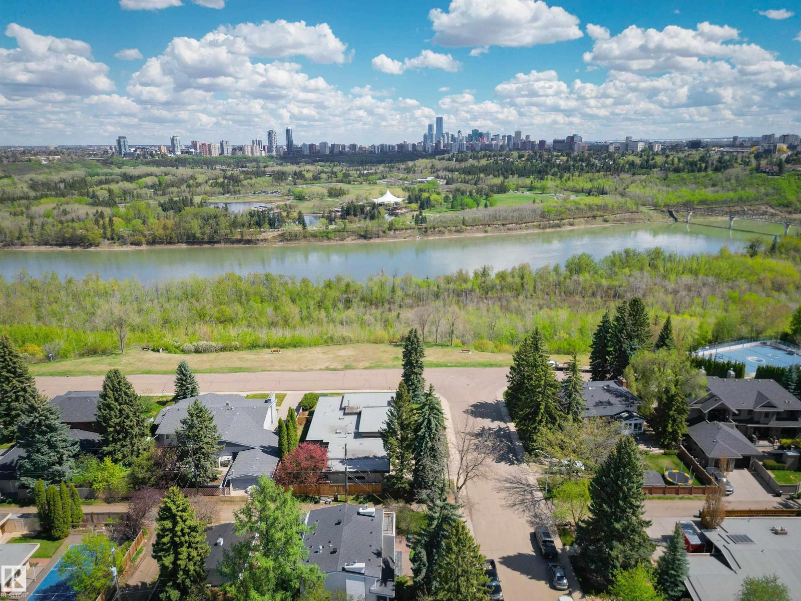 2 VALLEYVIEW CR NW - 66