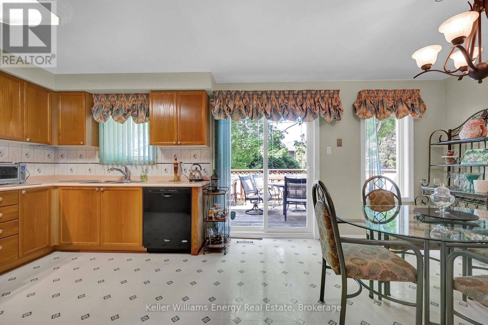 1182 THIMBLEBERRY CIRCLE - 13