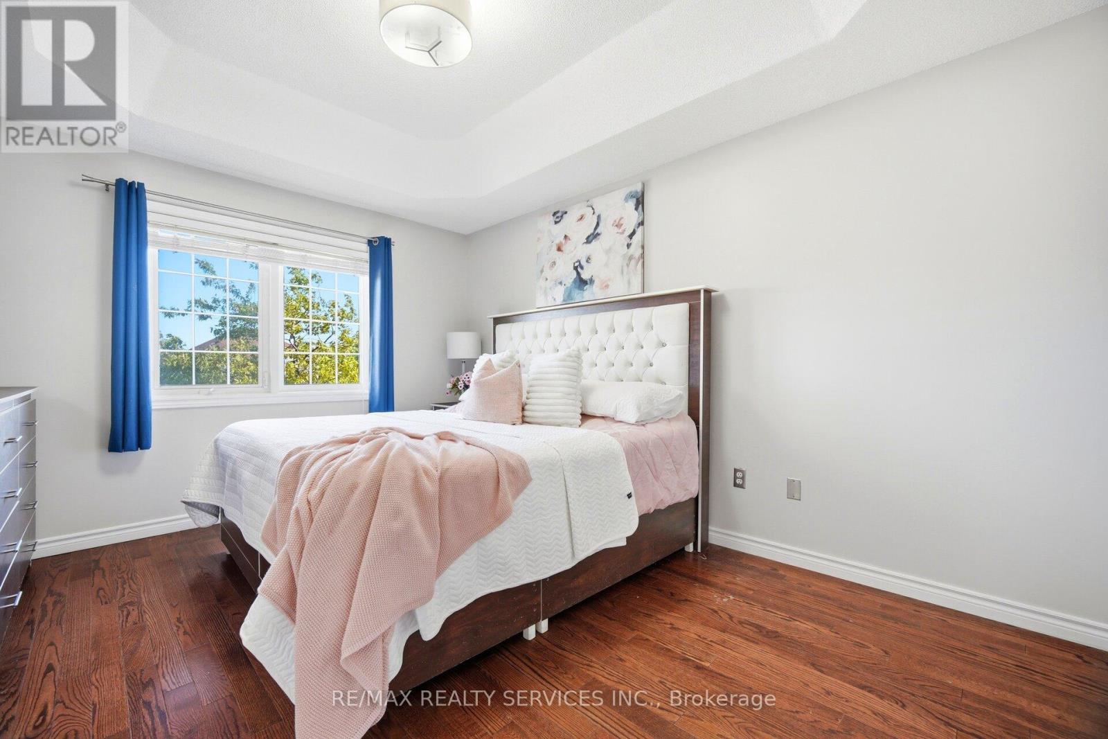 10 DEEPCORAL COURT - 19