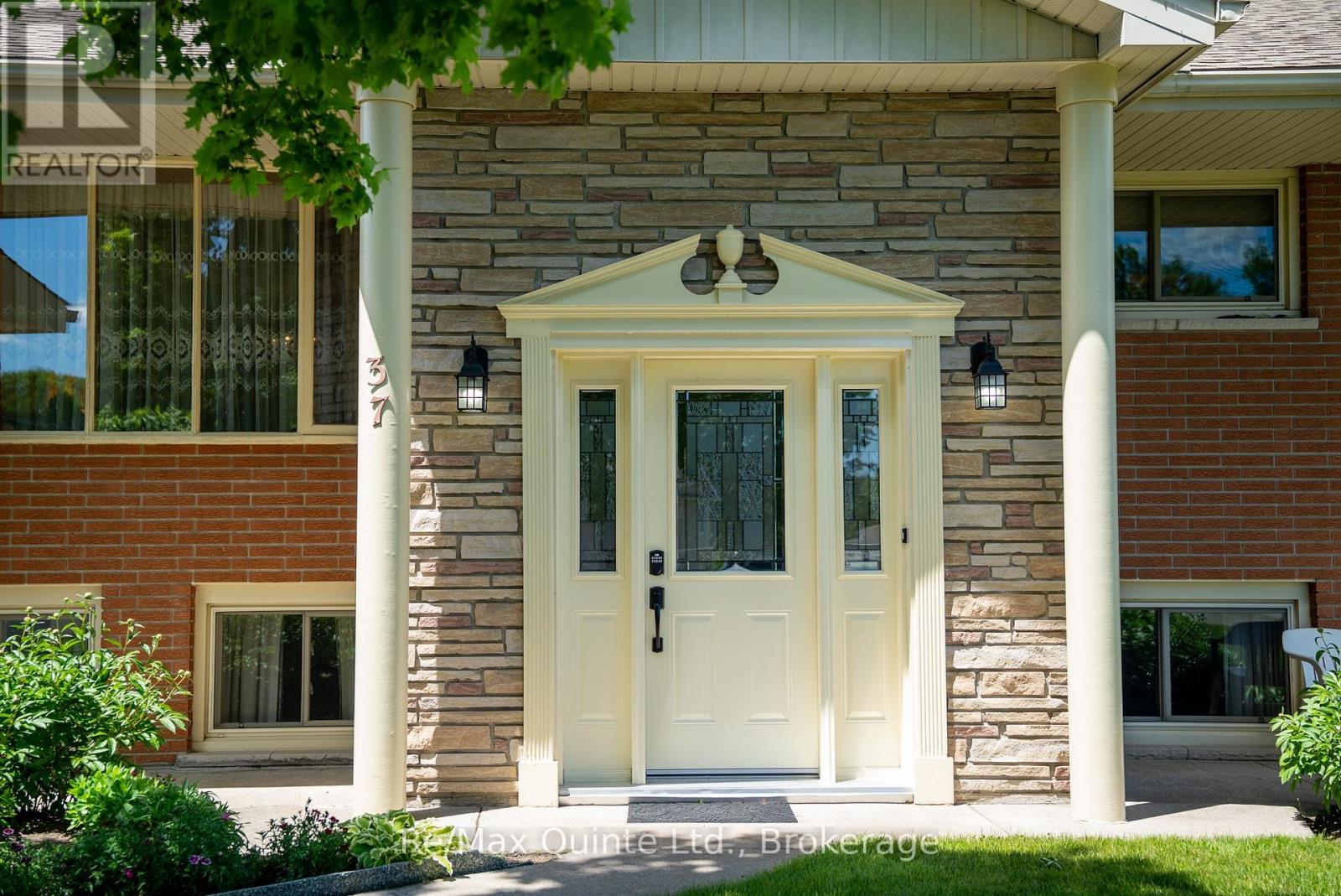 37 WICKENS STREET - 4