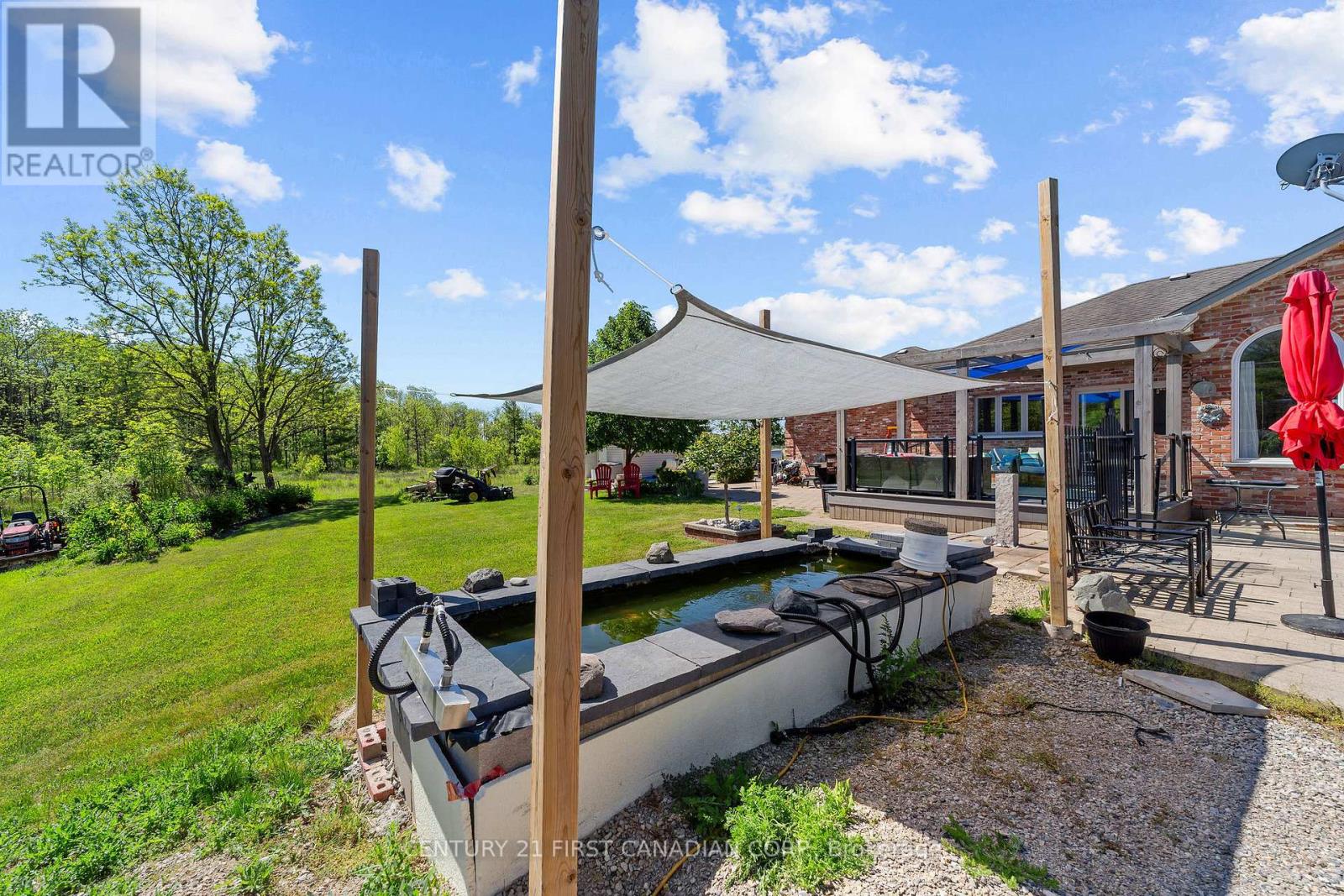 26210 NAIRN ROAD - 23