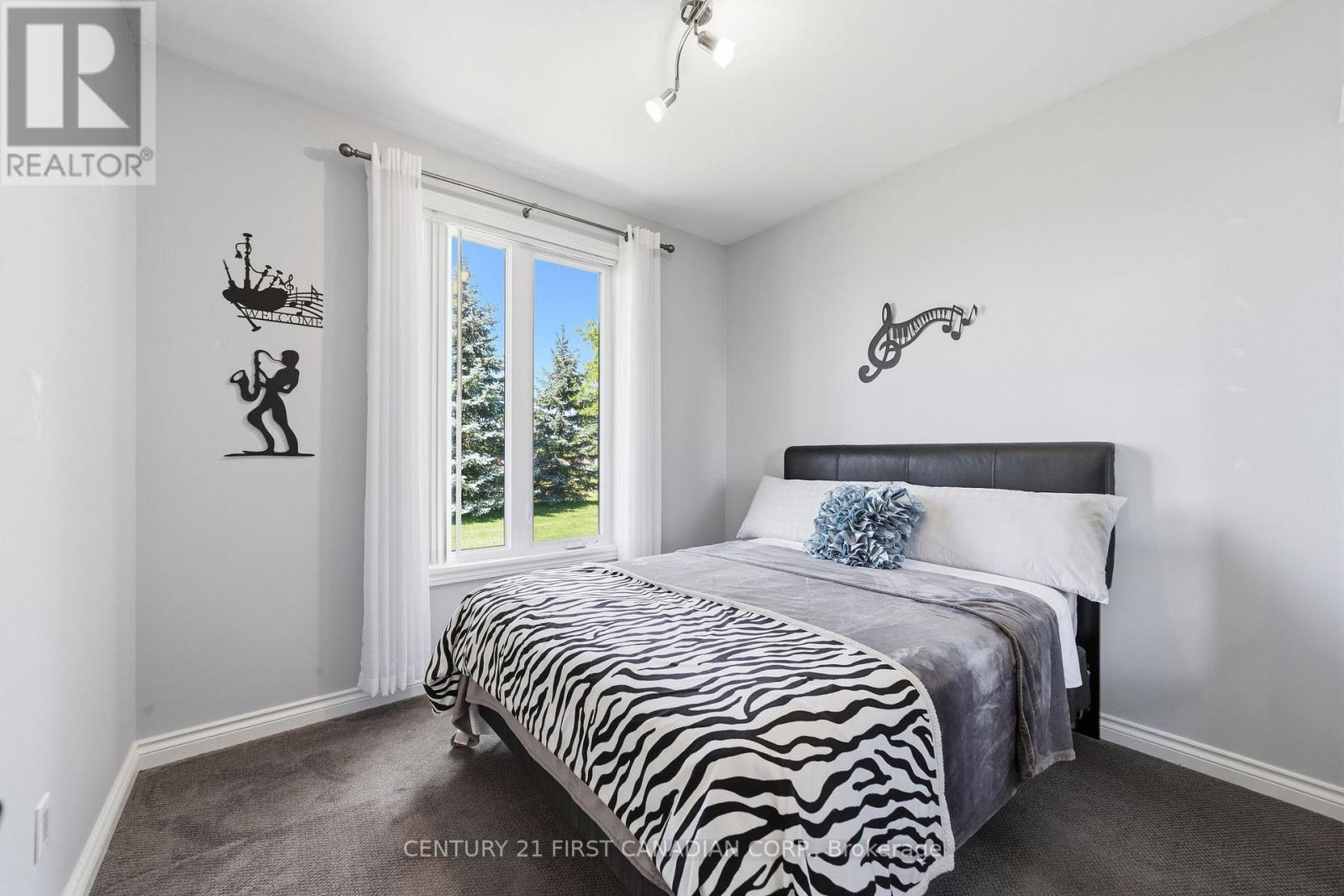 26210 NAIRN ROAD - 44