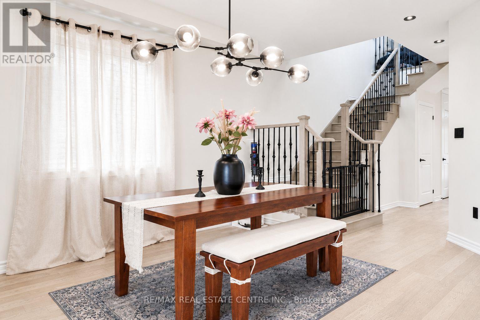 4-bedroom home for sale at 15 CAHILL DRIVE, Brantford ON · photo 6 of 50