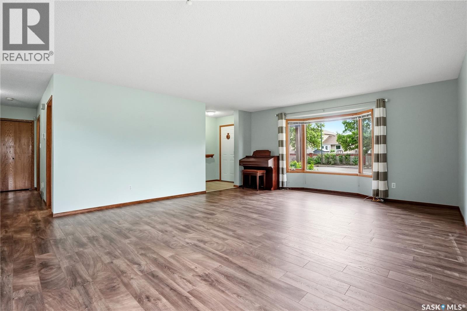 #3344 Woodhams DRIVE - Image 3