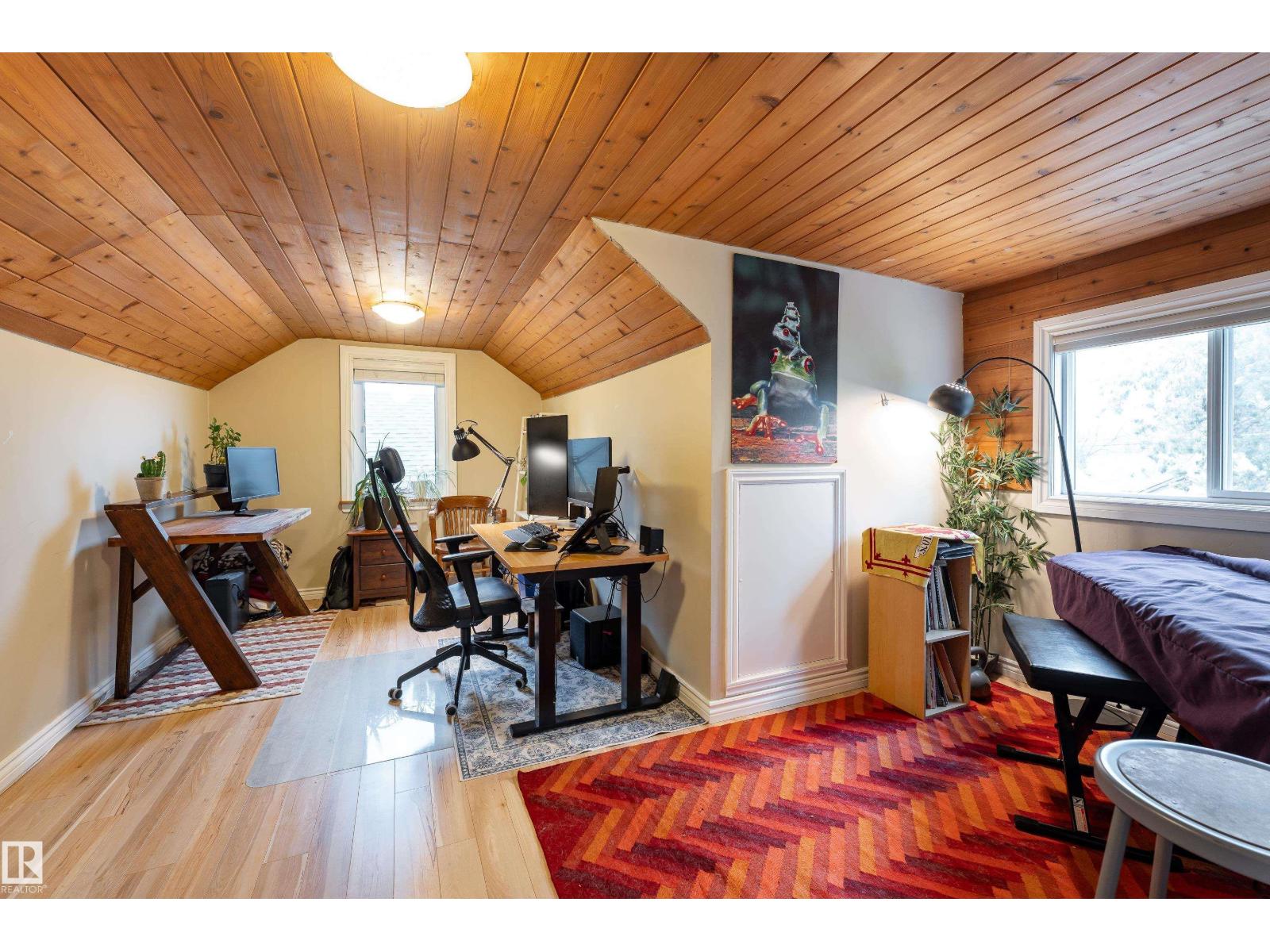 11228 67 ST NW - 13