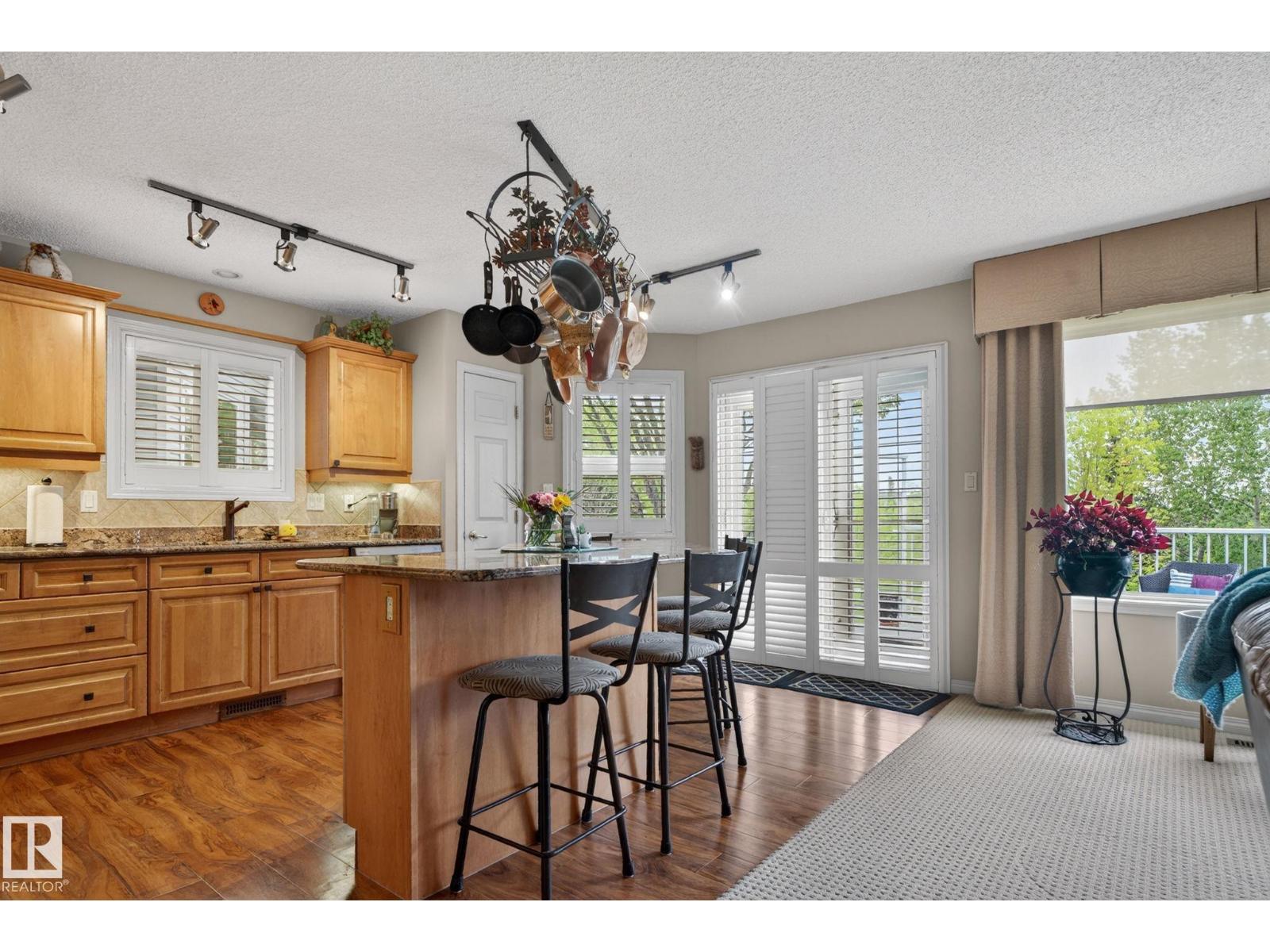 #34 330 GALBRAITH CL NW - 11