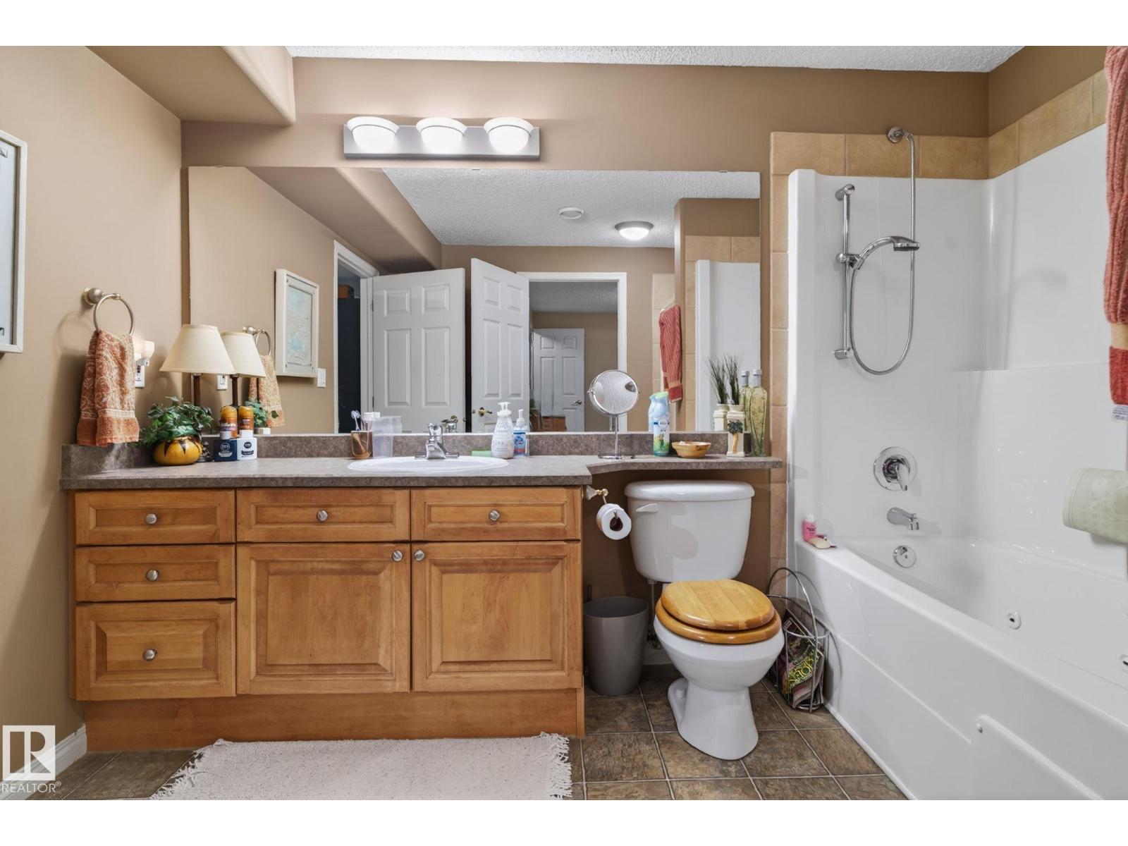 #34 330 GALBRAITH CL NW - 26