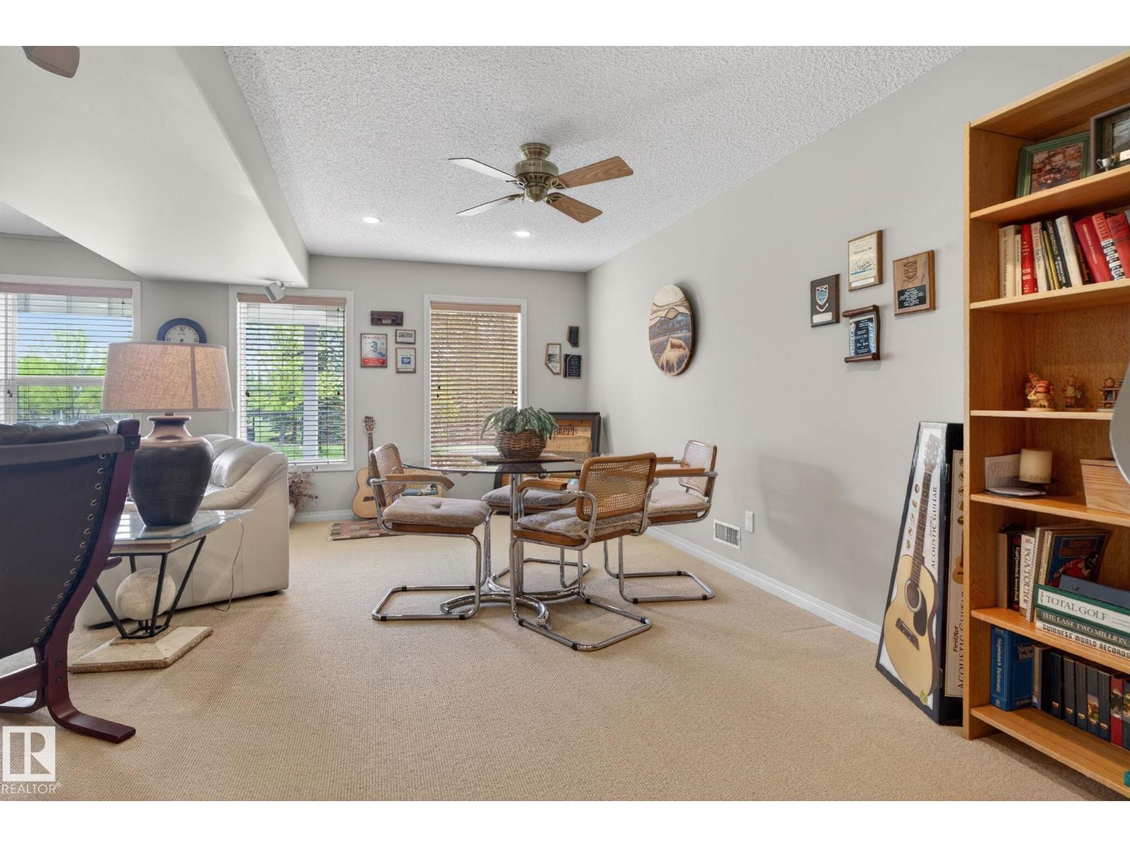 #34 330 GALBRAITH CL NW - 30