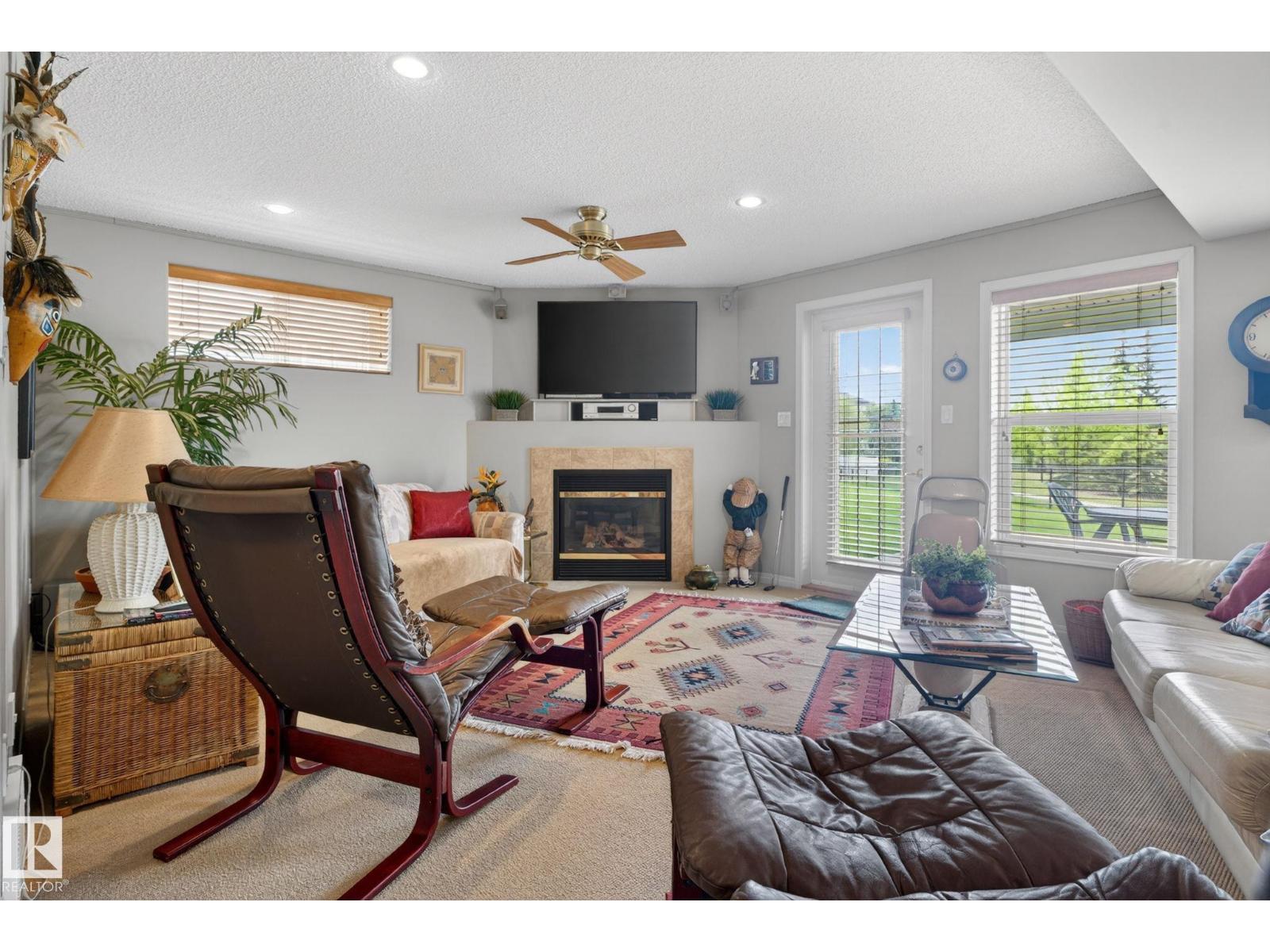 #34 330 GALBRAITH CL NW - 33