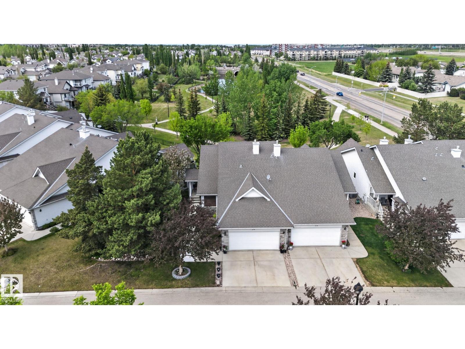 #34 330 GALBRAITH CL NW - 4