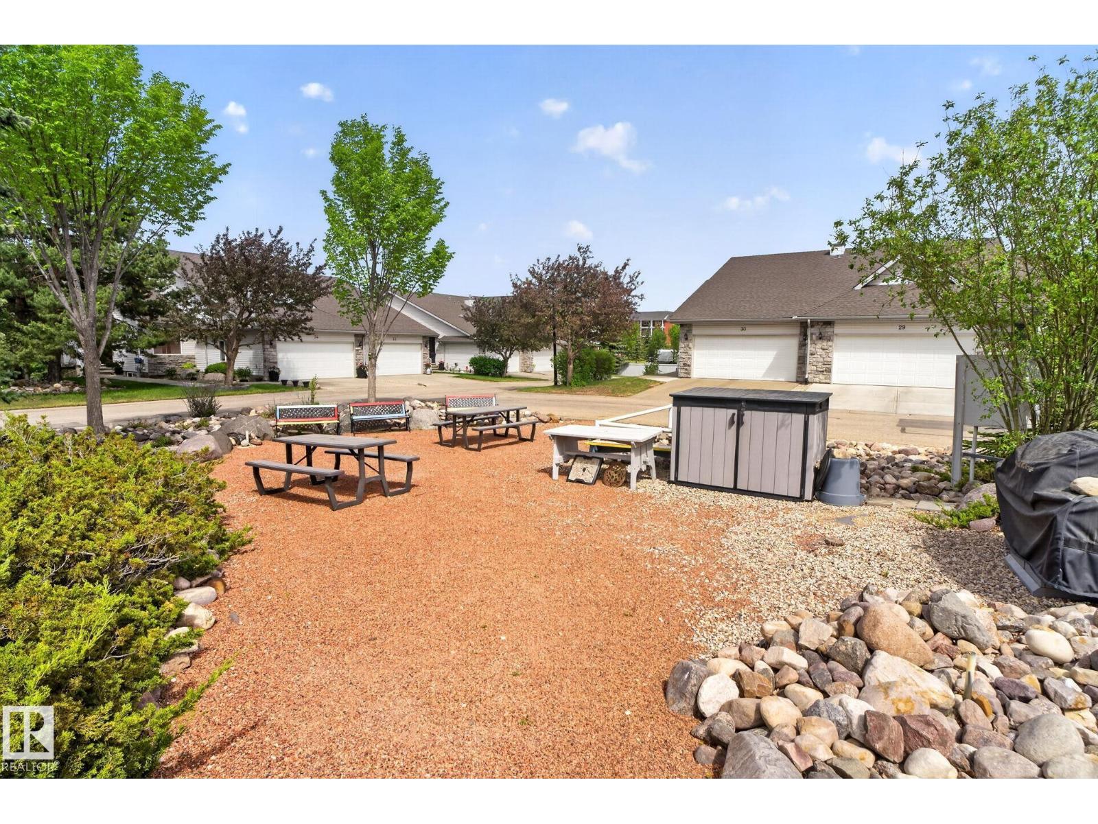 #34 330 GALBRAITH CL NW - 48