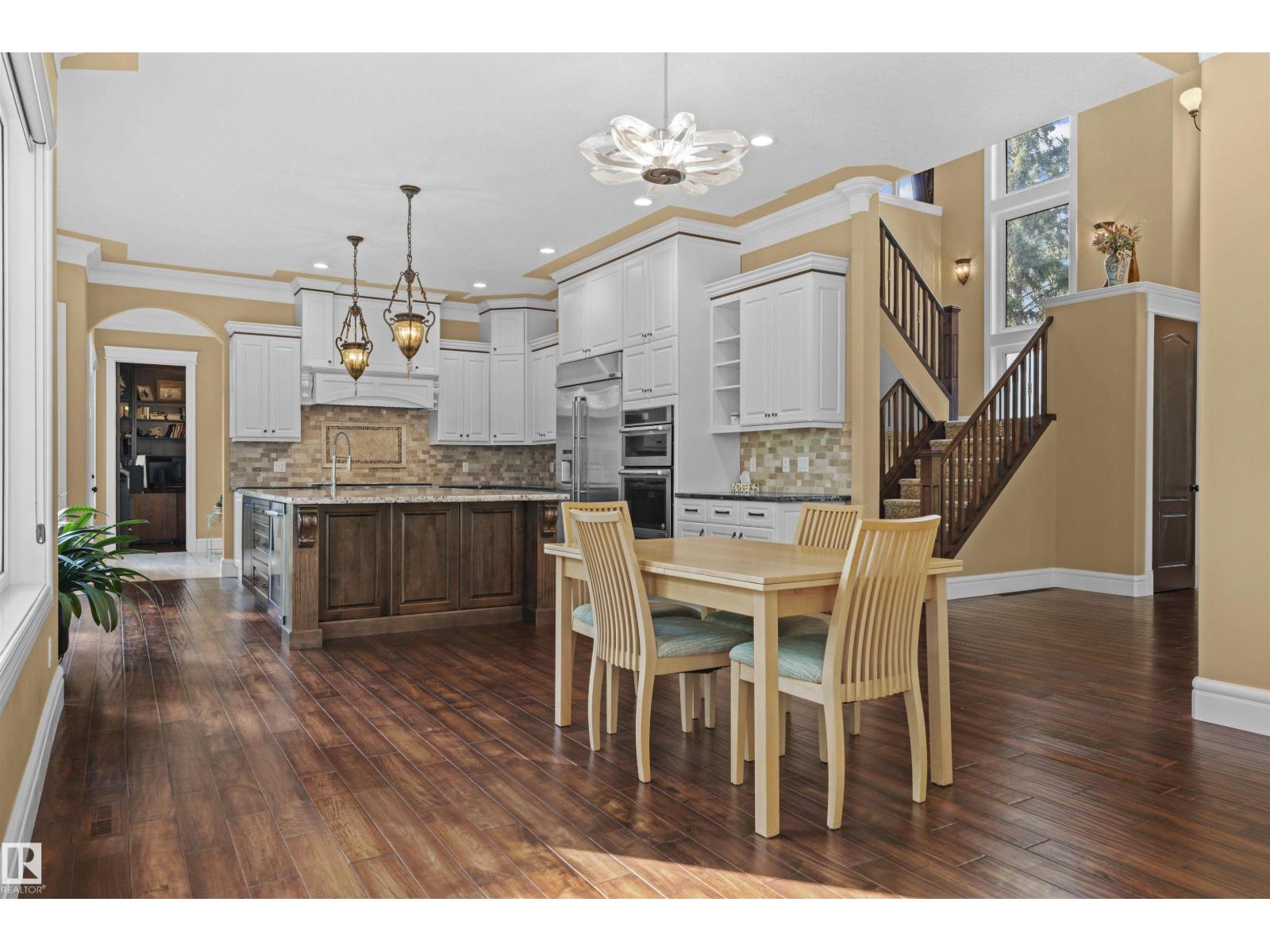 116 WINDERMERE CR NW - 11