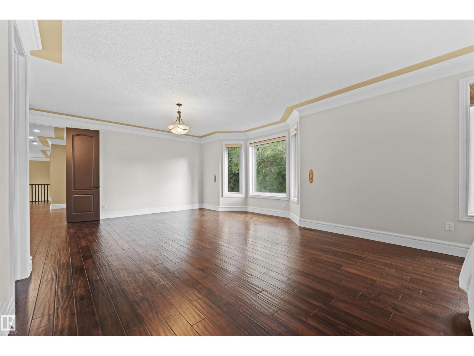 116 WINDERMERE CR NW - 46