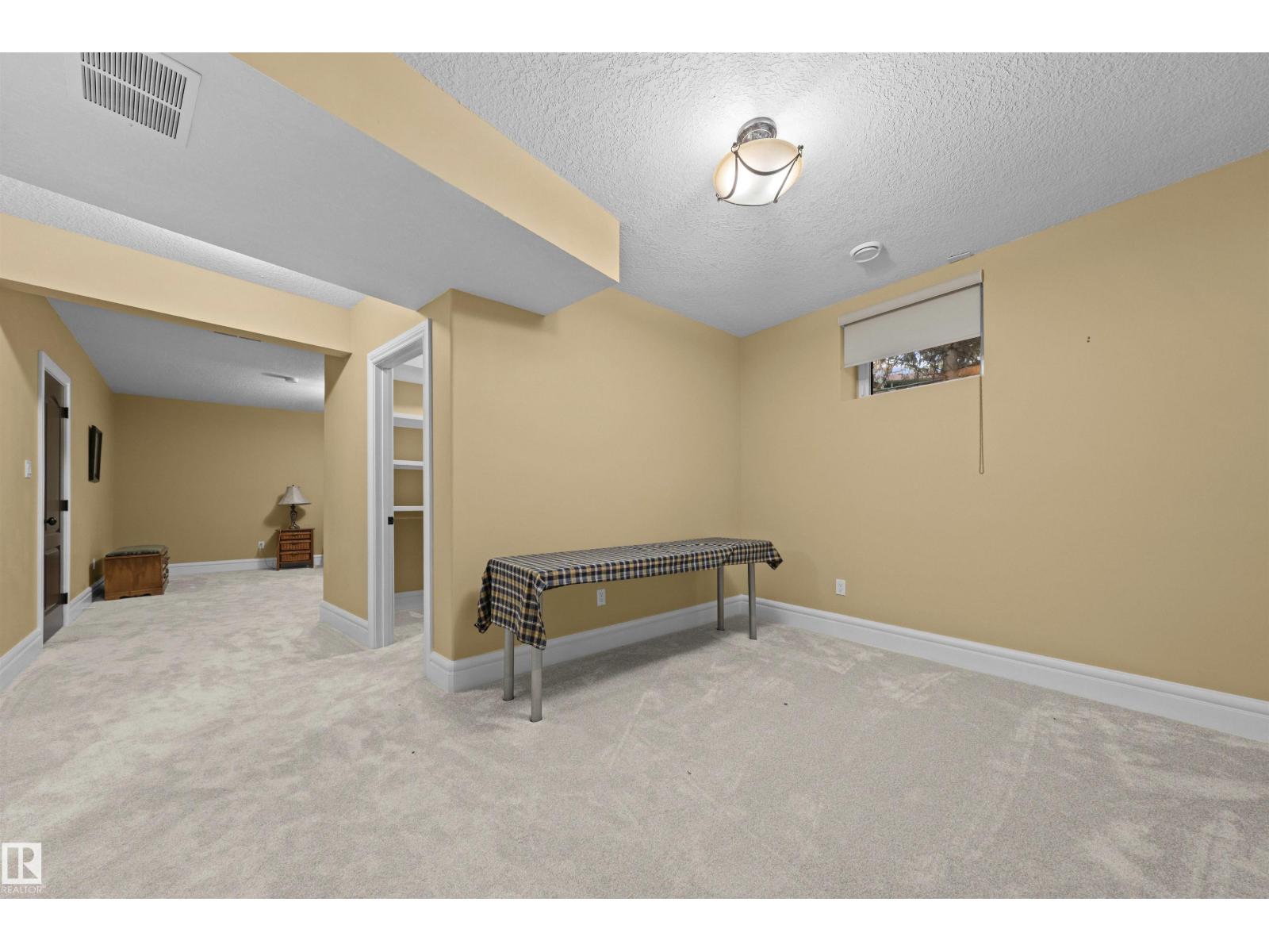 116 WINDERMERE CR NW - 60