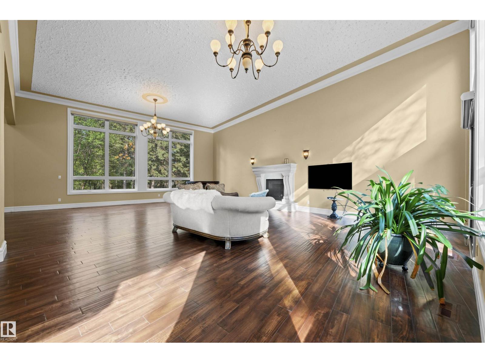 116 WINDERMERE CR NW - 7