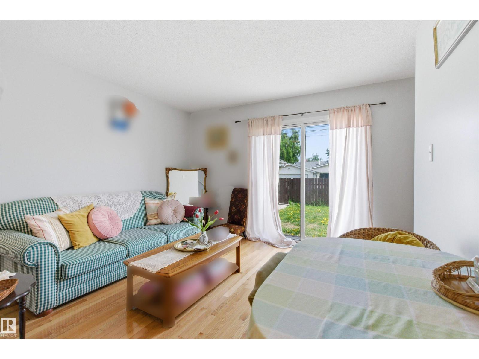 13007 135 ST NW - 18