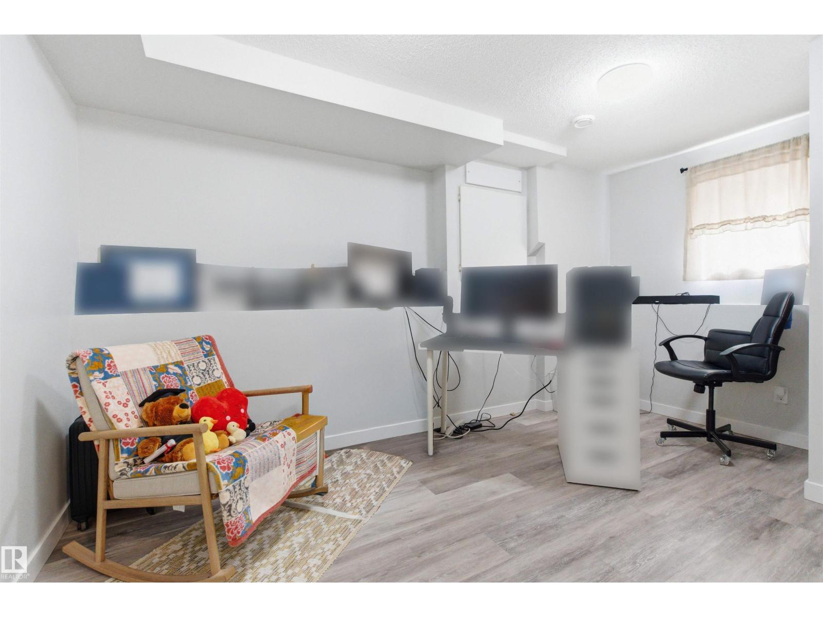 13007 135 ST NW - 23