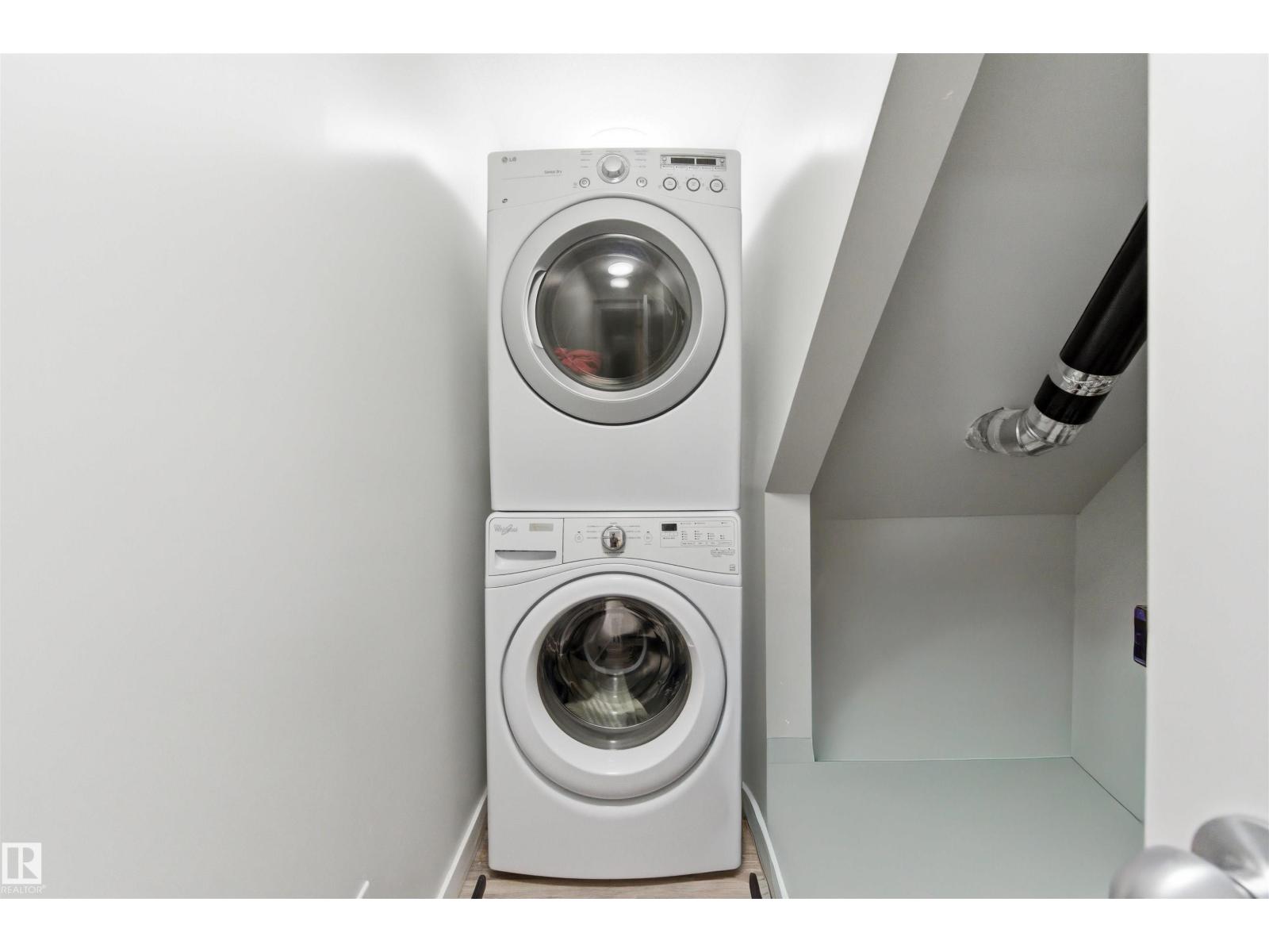 13007 135 ST NW - 34