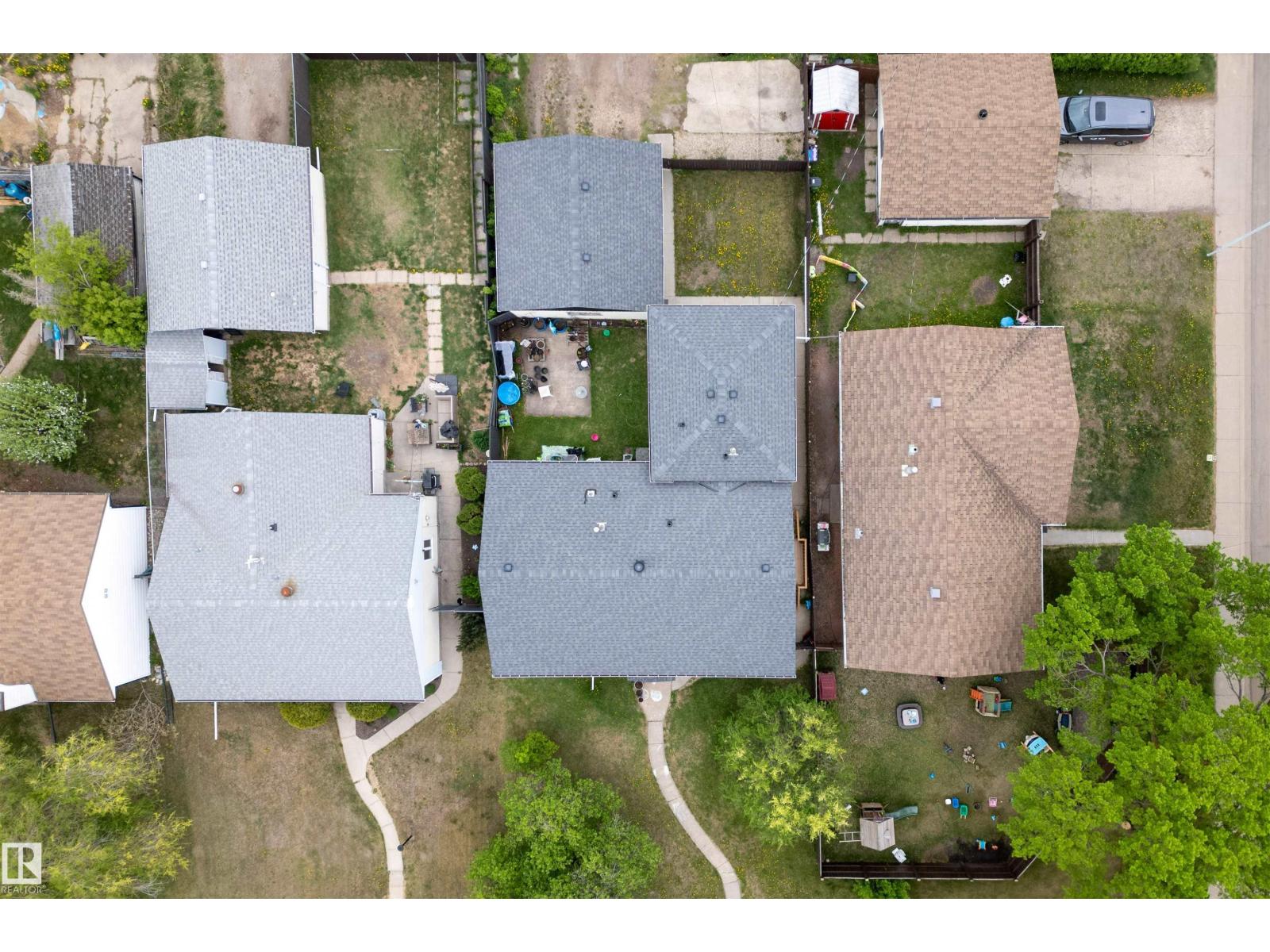 13007 135 ST NW - 40