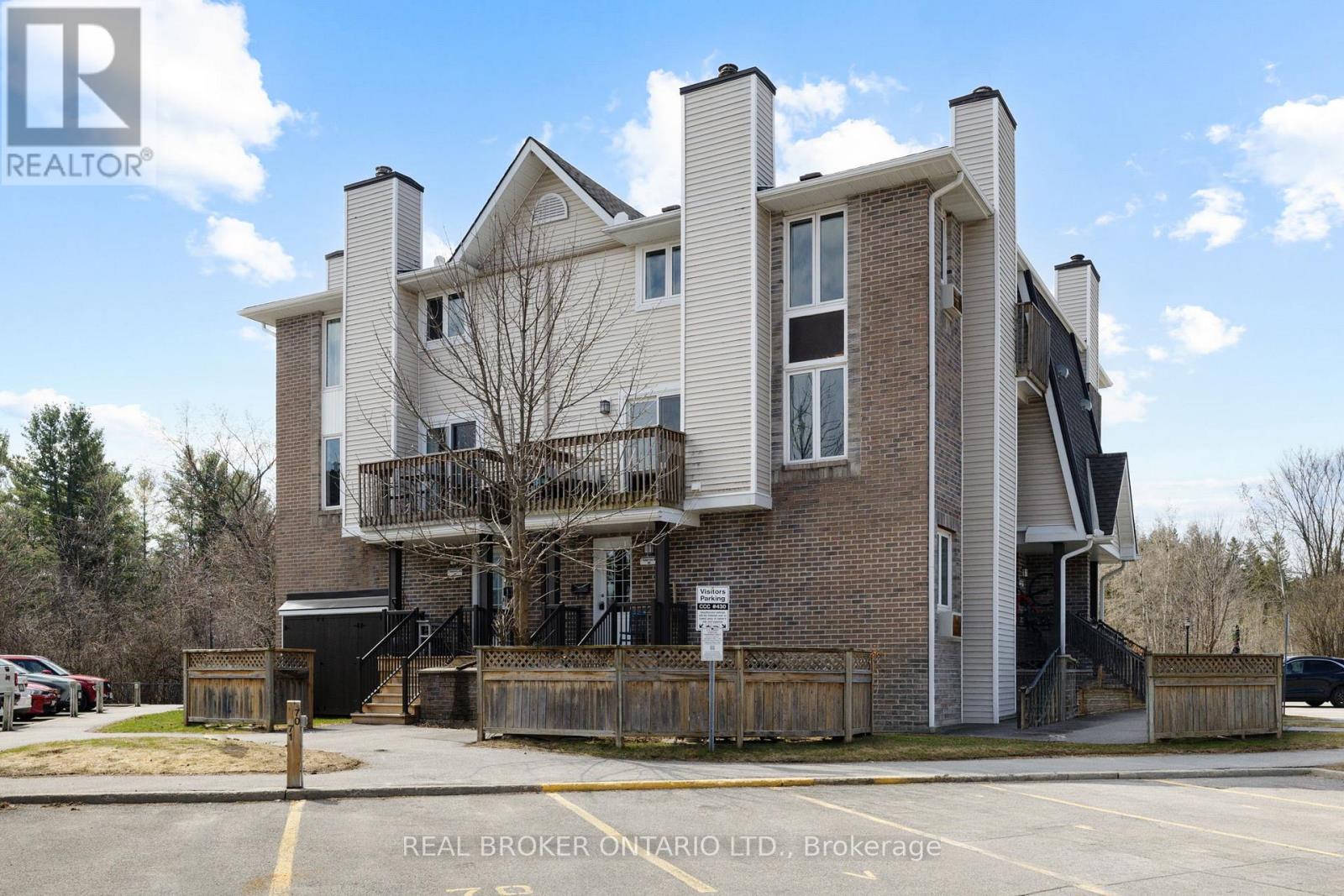 #3 7 TIMBERVIEW WAY - 1