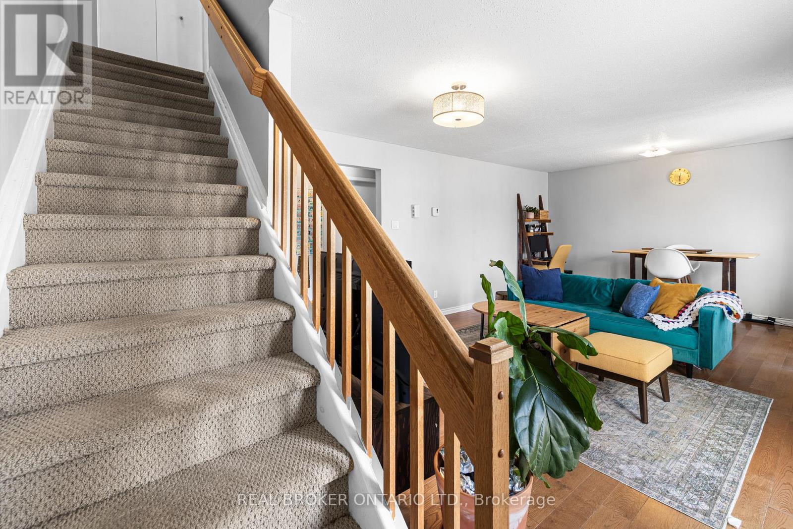 #3 7 TIMBERVIEW WAY - 19