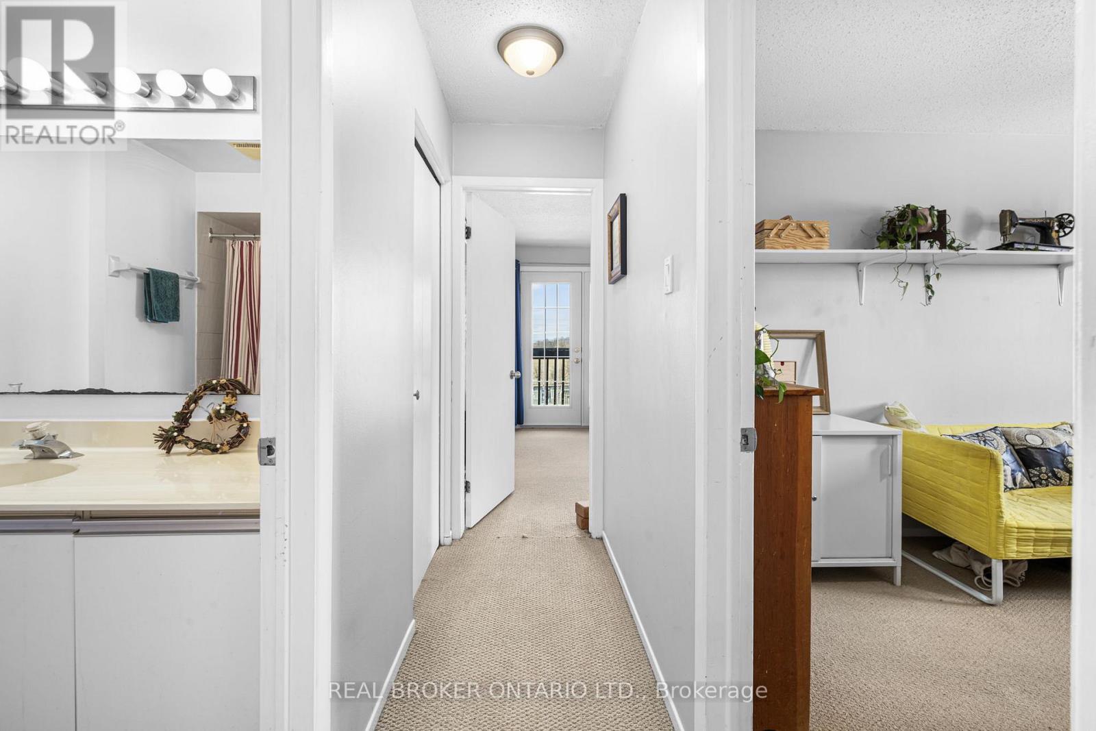 #3 7 TIMBERVIEW WAY - 21