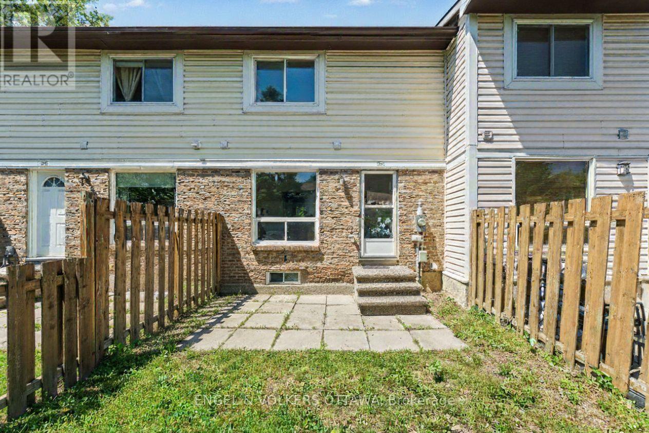 4557 DORA CRESCENT - 15