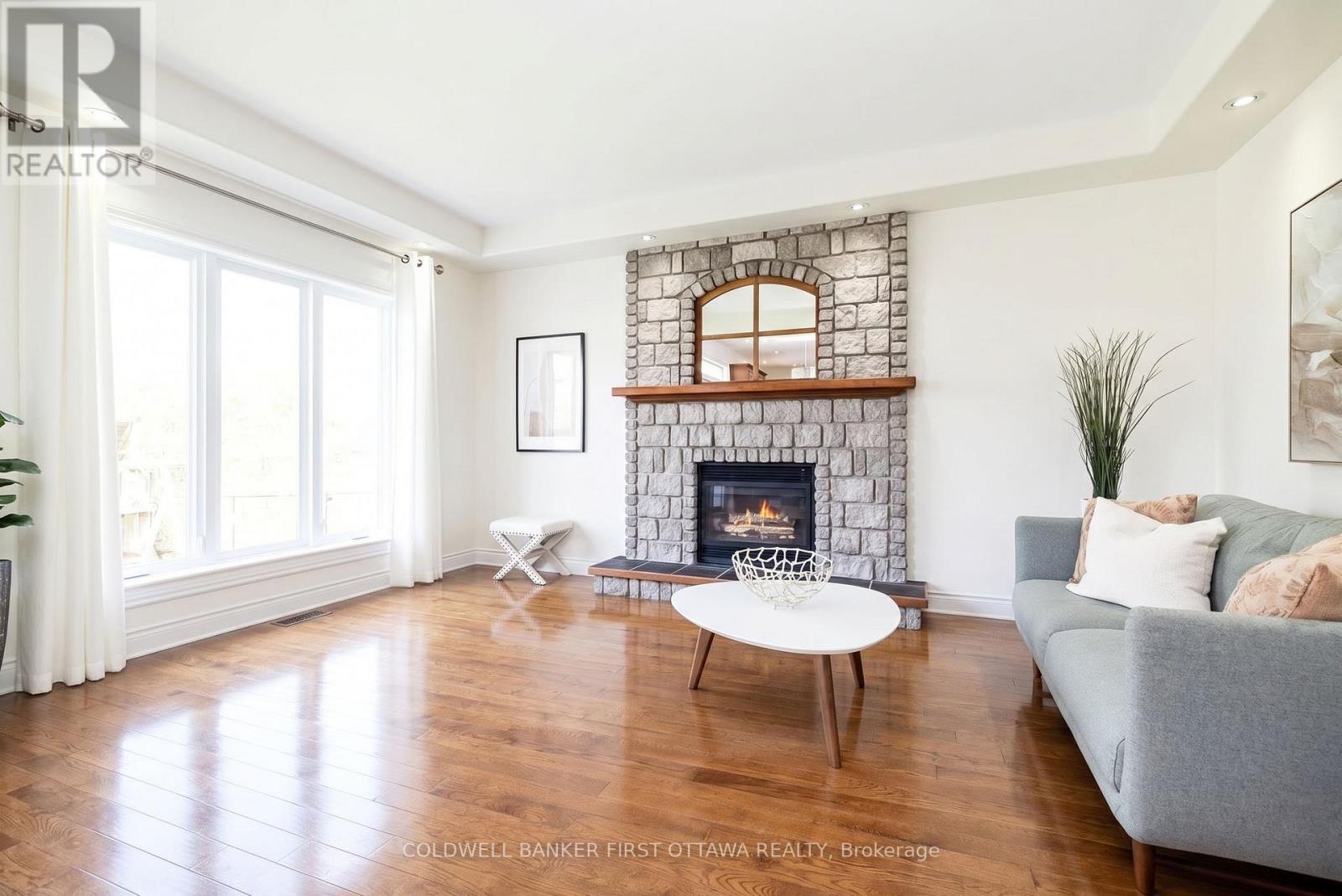 187 GLENNCASTLE DRIVE - 20