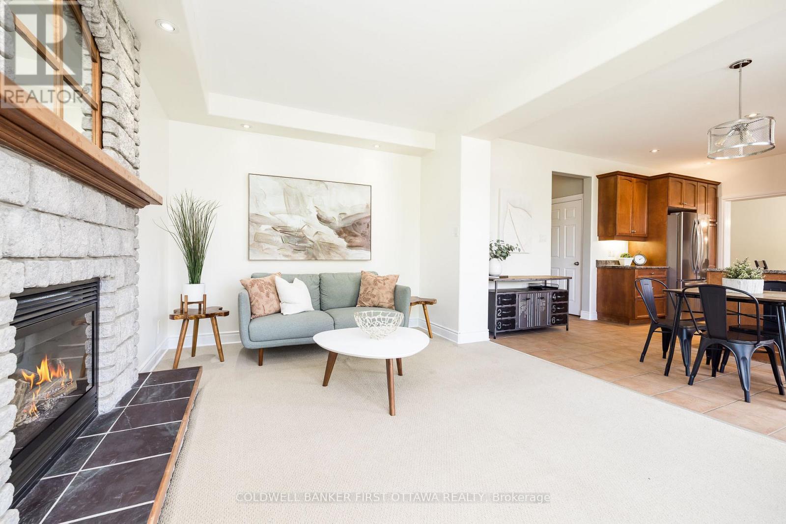 187 GLENNCASTLE DRIVE - 22