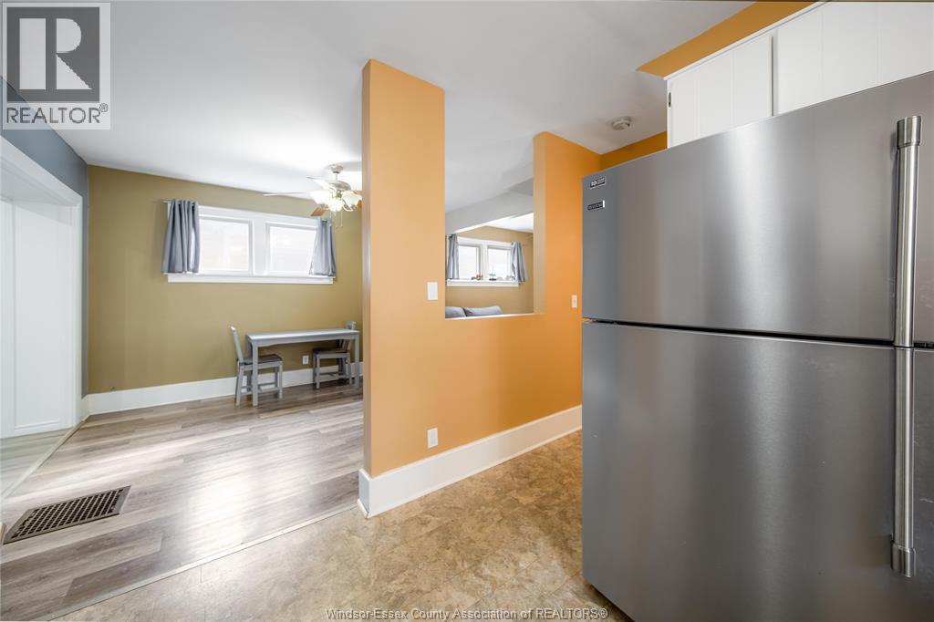 884 JOS JANISSE AVENUE - 13