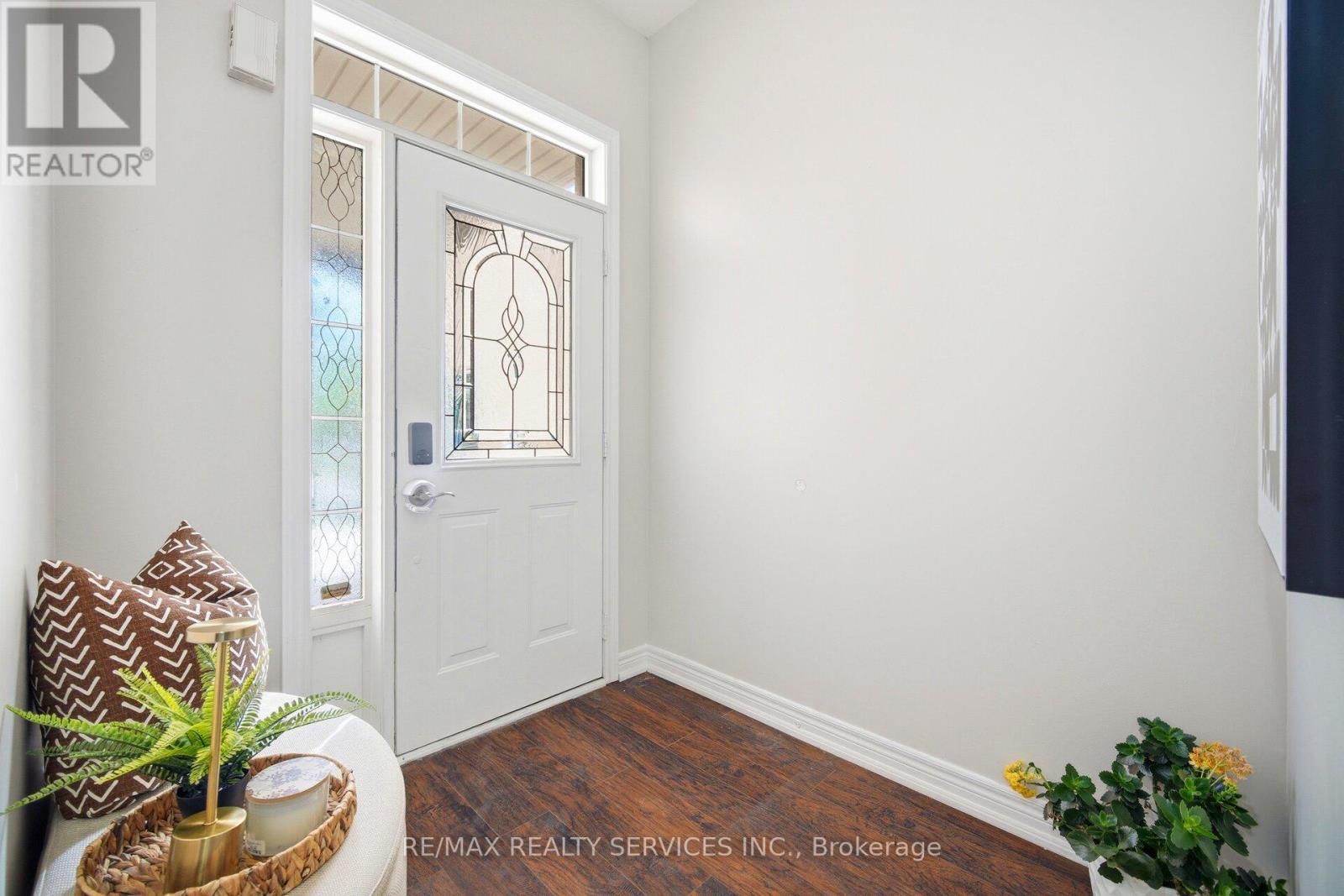10 DEEPCORAL COURT - 6