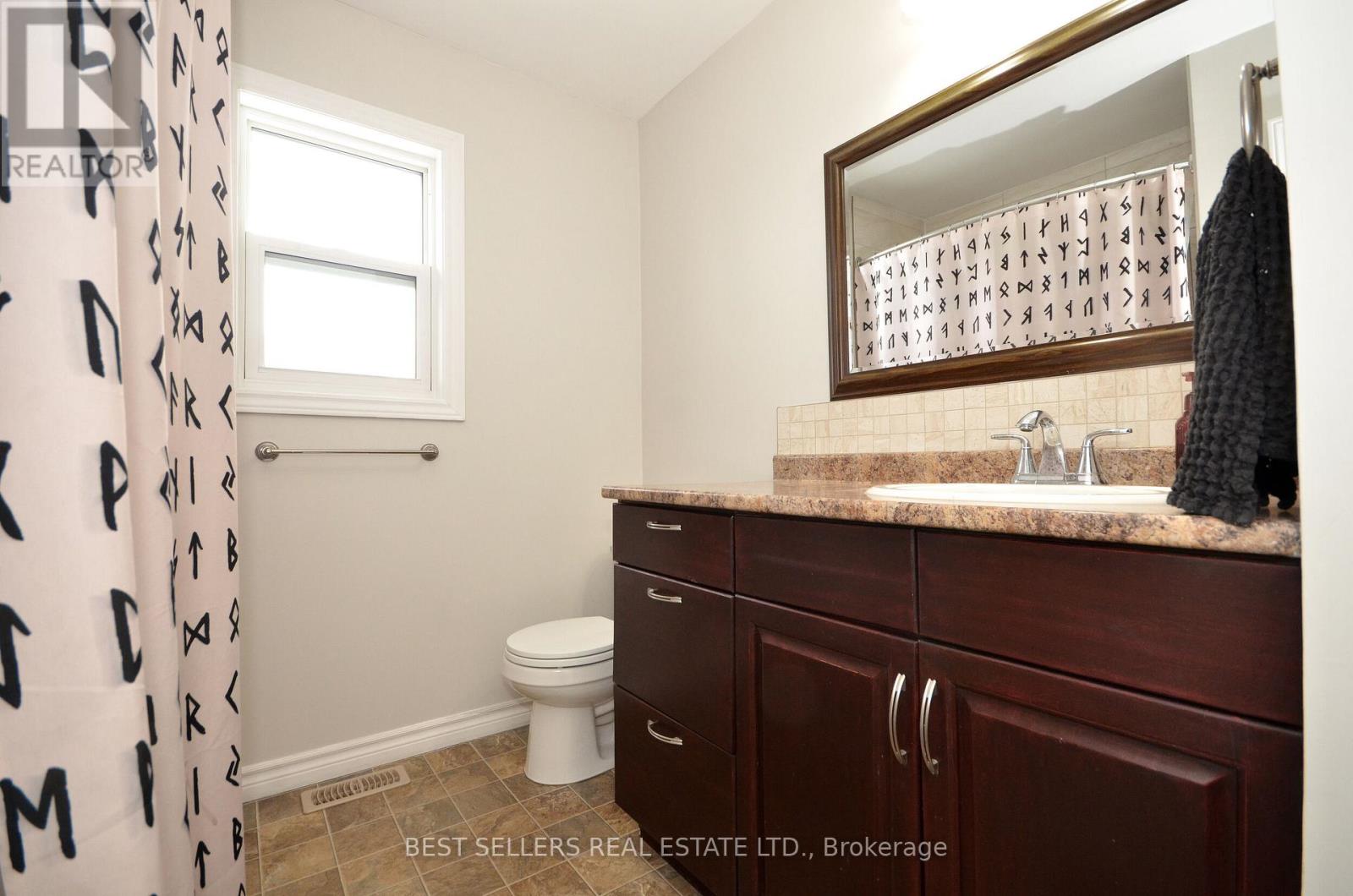 160 ELORA STREET W - 16
