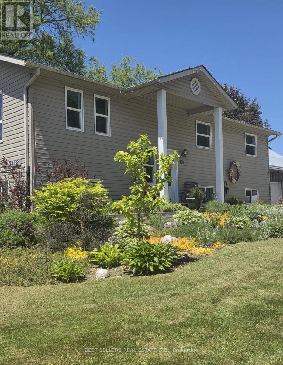 160 ELORA STREET W - 4
